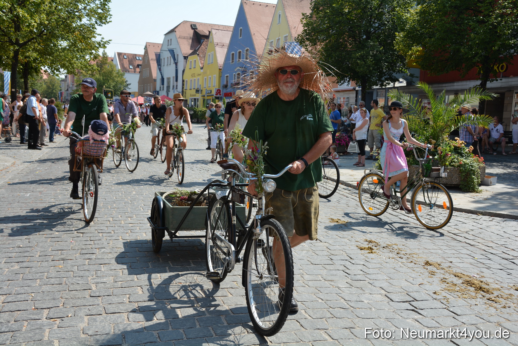 Volksfestzug Neumarkt 2015 0400
