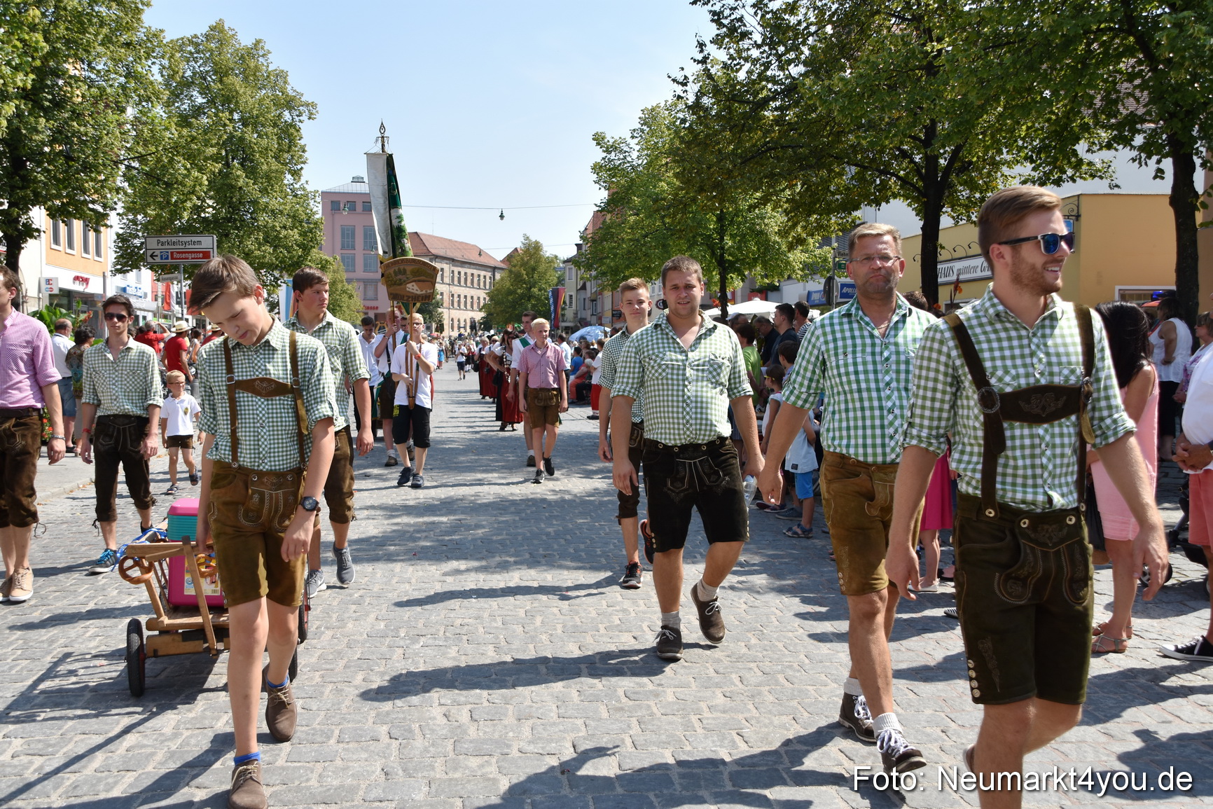 Volksfestzug Neumarkt 2015 0432