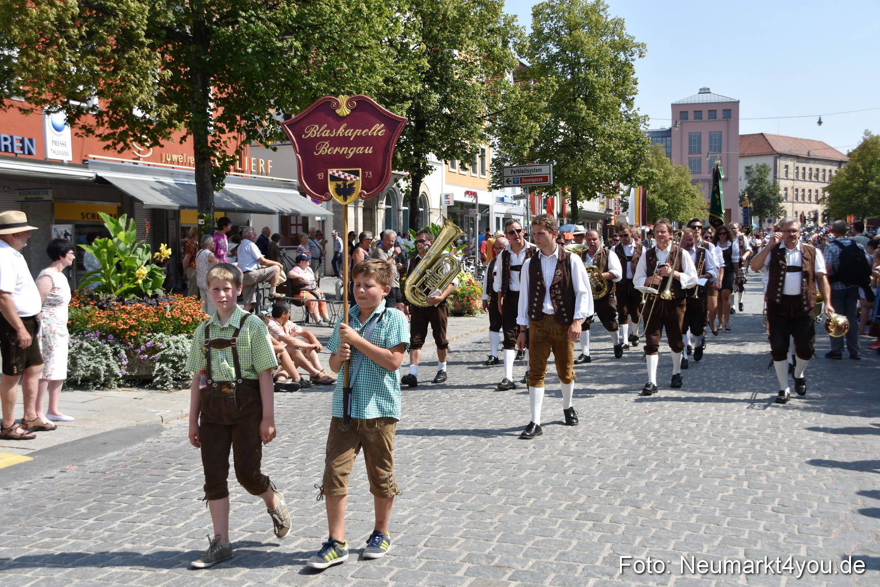 Volksfestzug Neumarkt 2015 0512