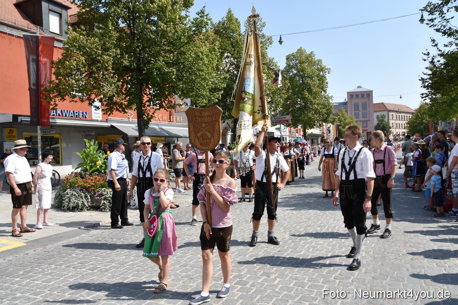 Volksfestzug Neumarkt 2015 0527