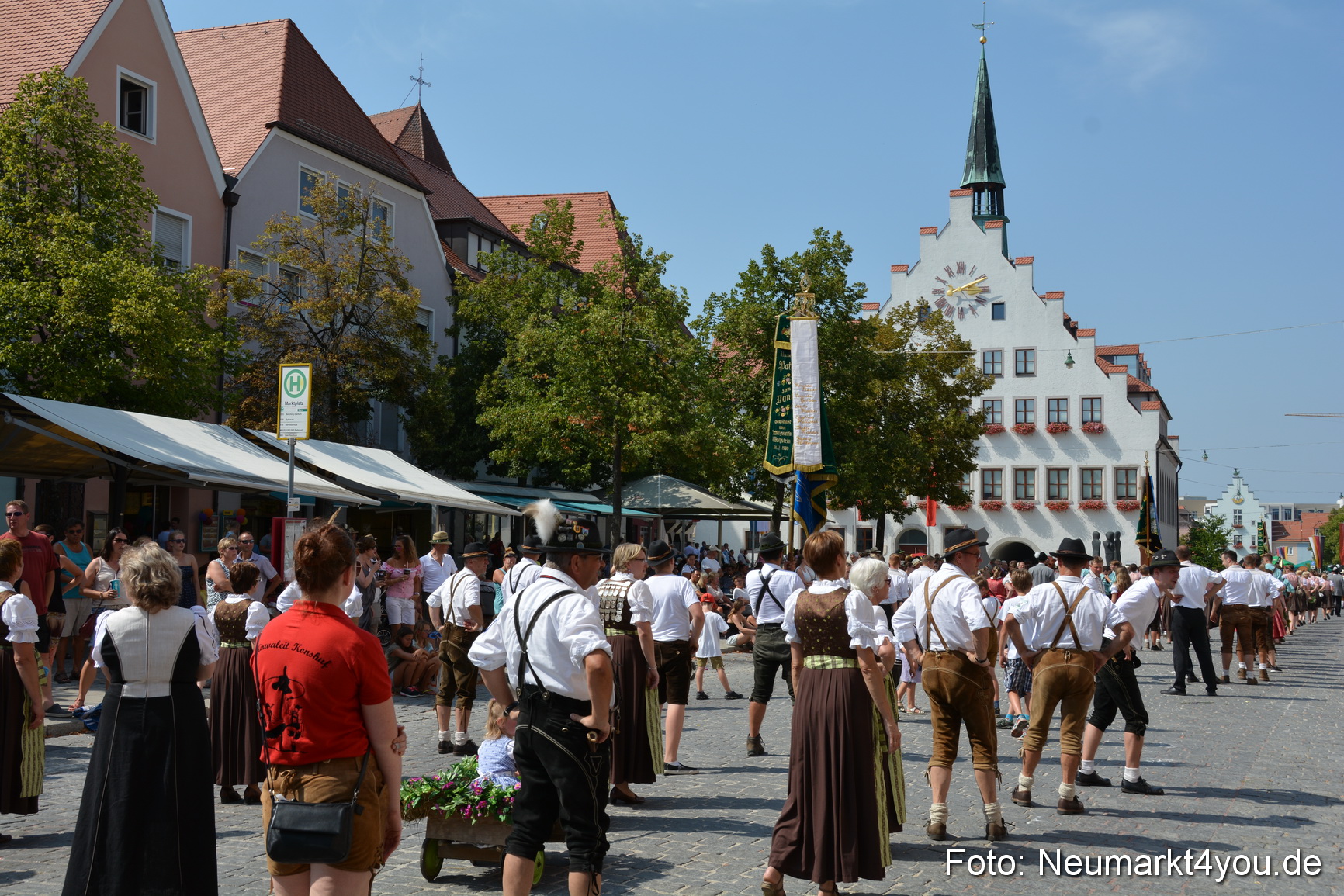 Volksfestzug Neumarkt 2015 0543