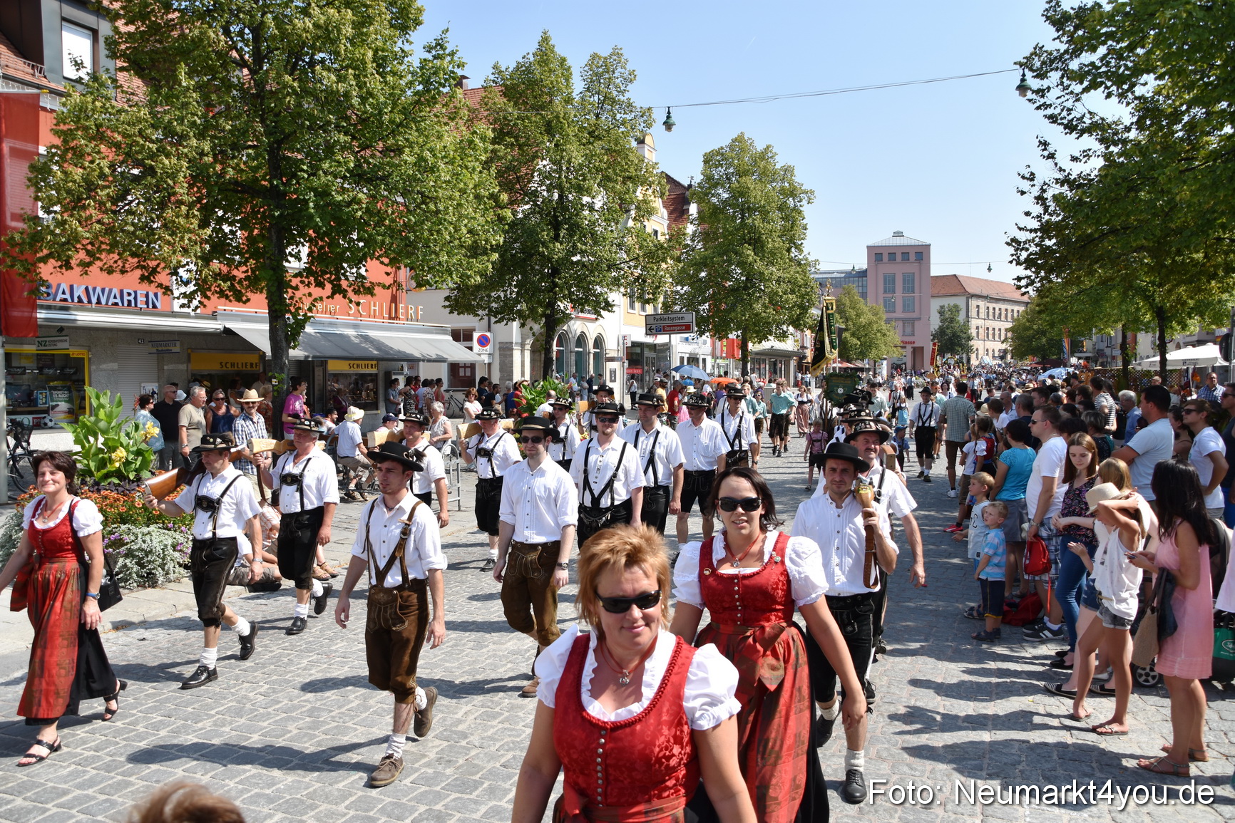 Volksfestzug Neumarkt 2015 0553