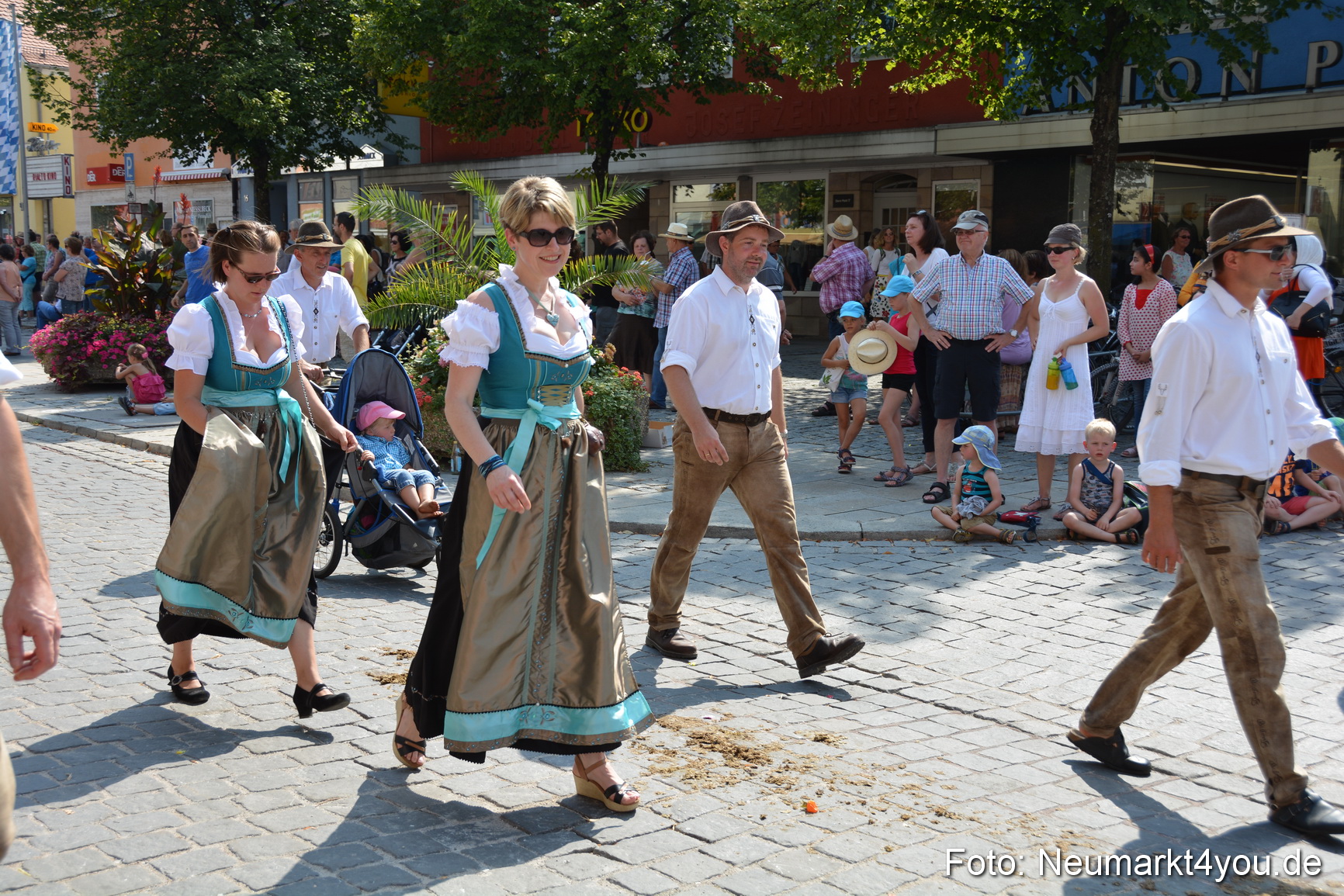 Volksfestzug Neumarkt 2015 0600