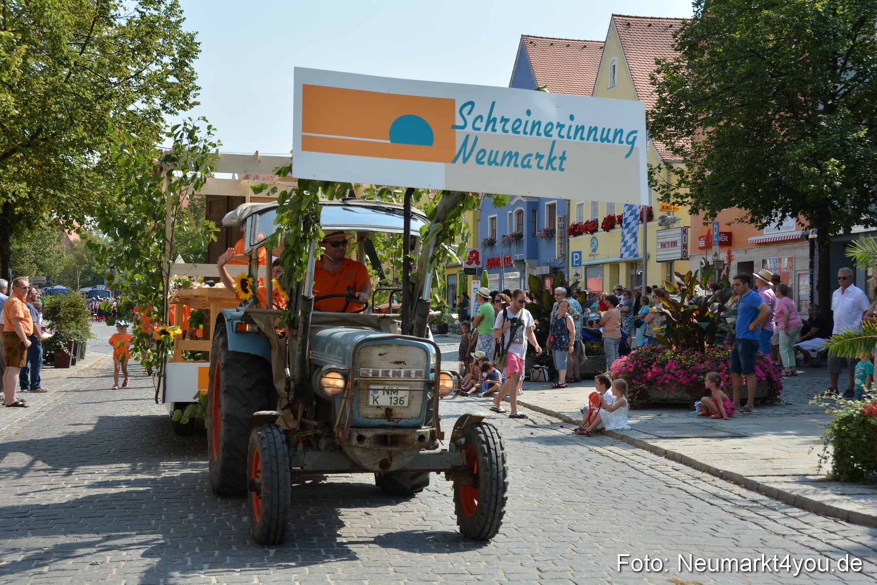 Volksfestzug Neumarkt 2015 0615