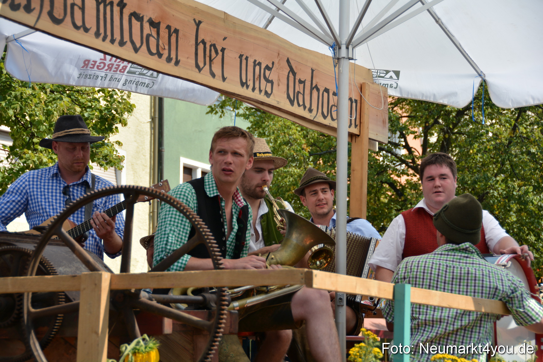 Volksfestzug Neumarkt 2015 0693