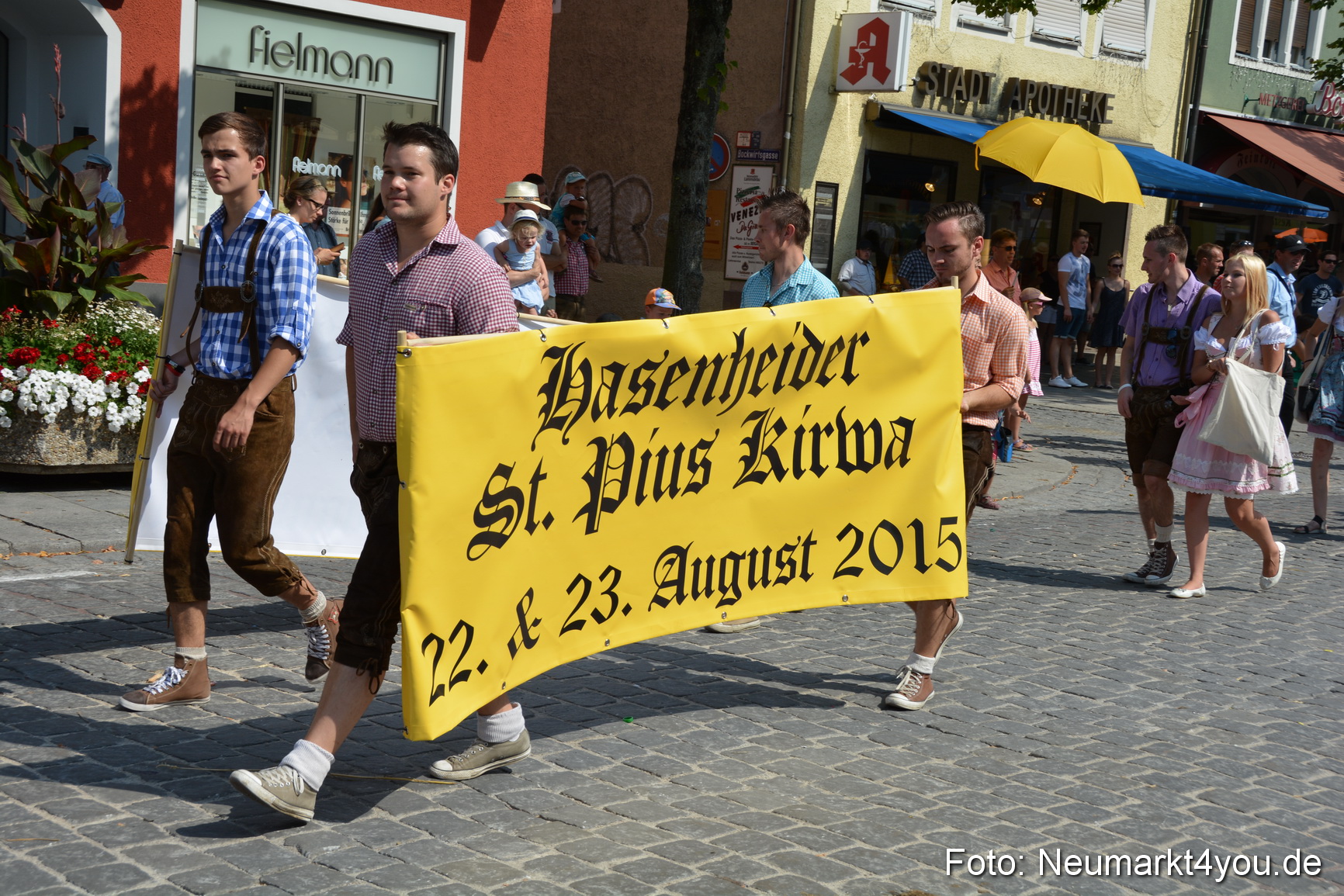 Volksfestzug Neumarkt 2015 0700