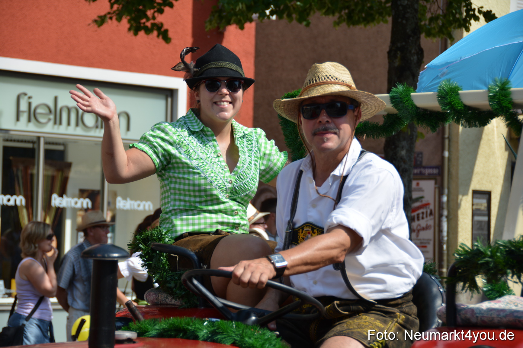 Volksfestzug Neumarkt 2015 0711