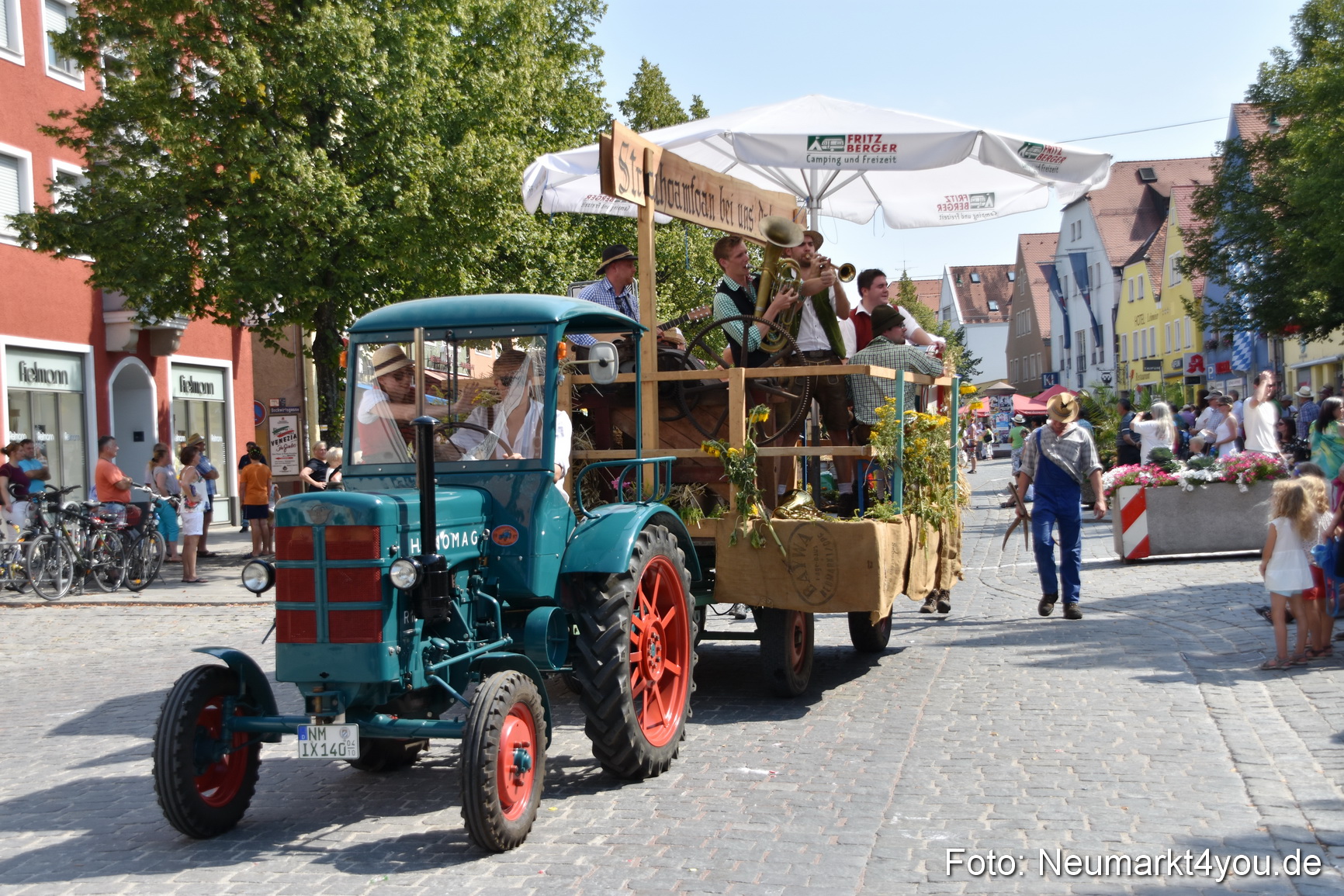 Volksfestzug Neumarkt 2015 0712