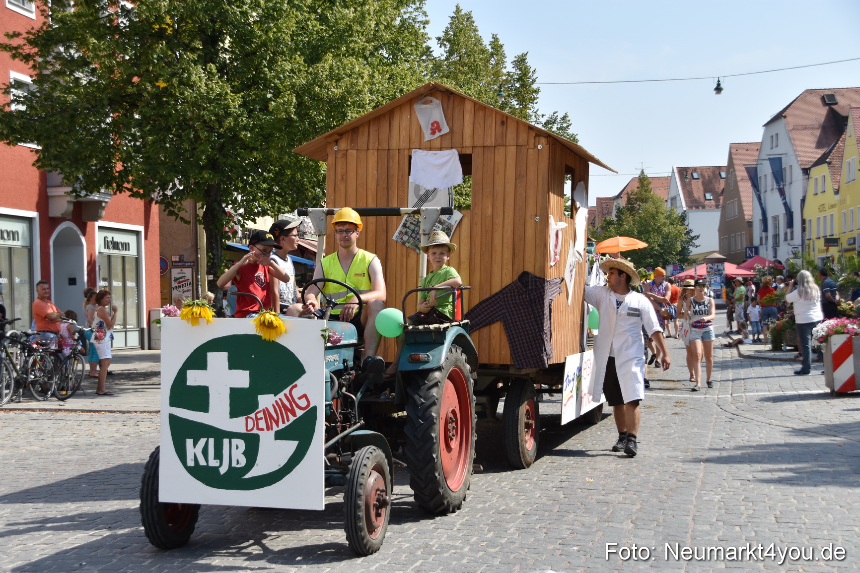 Volksfestzug Neumarkt 2015 0728