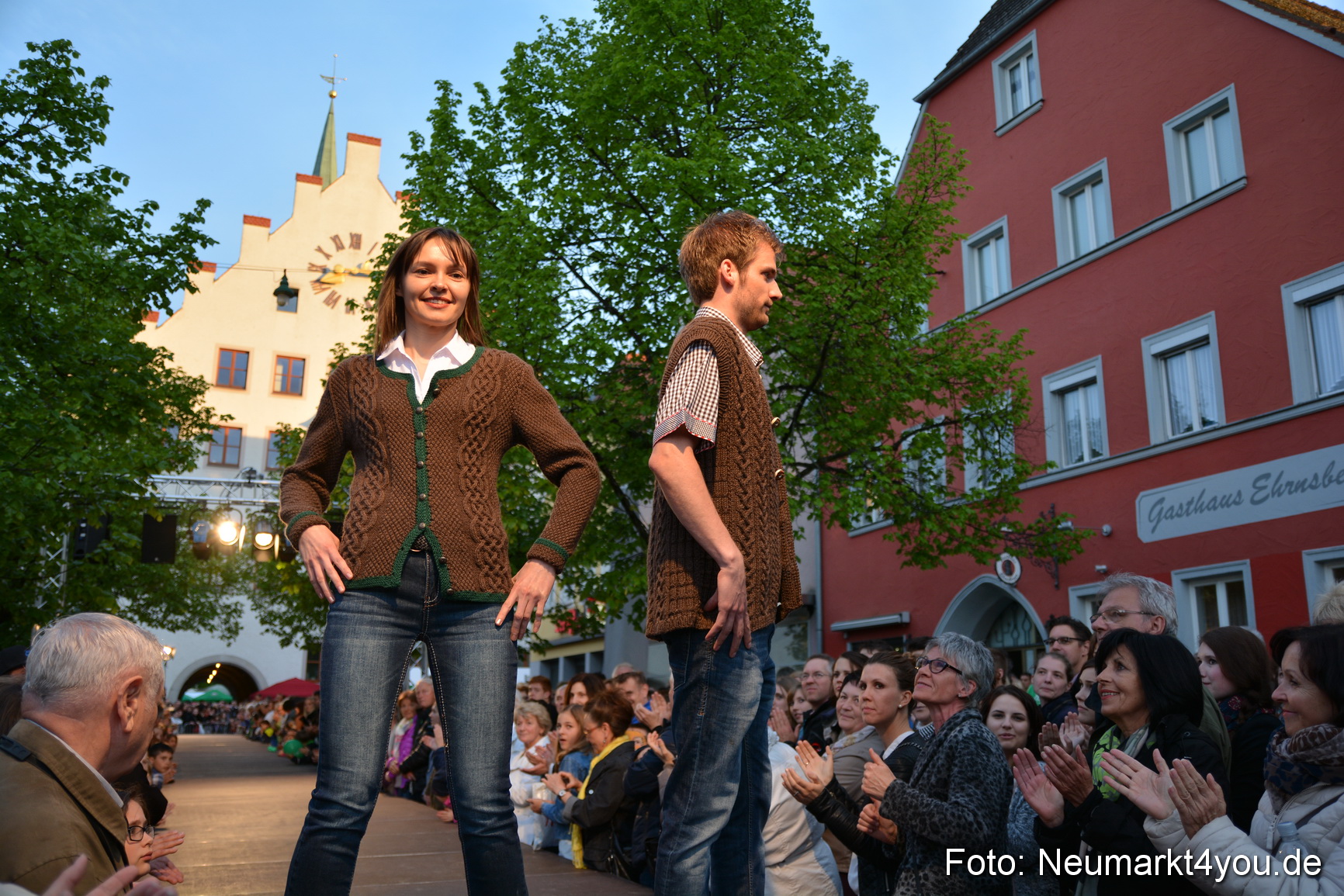 Modenschau Nacht der Sinne Neumarkt 090515 0025