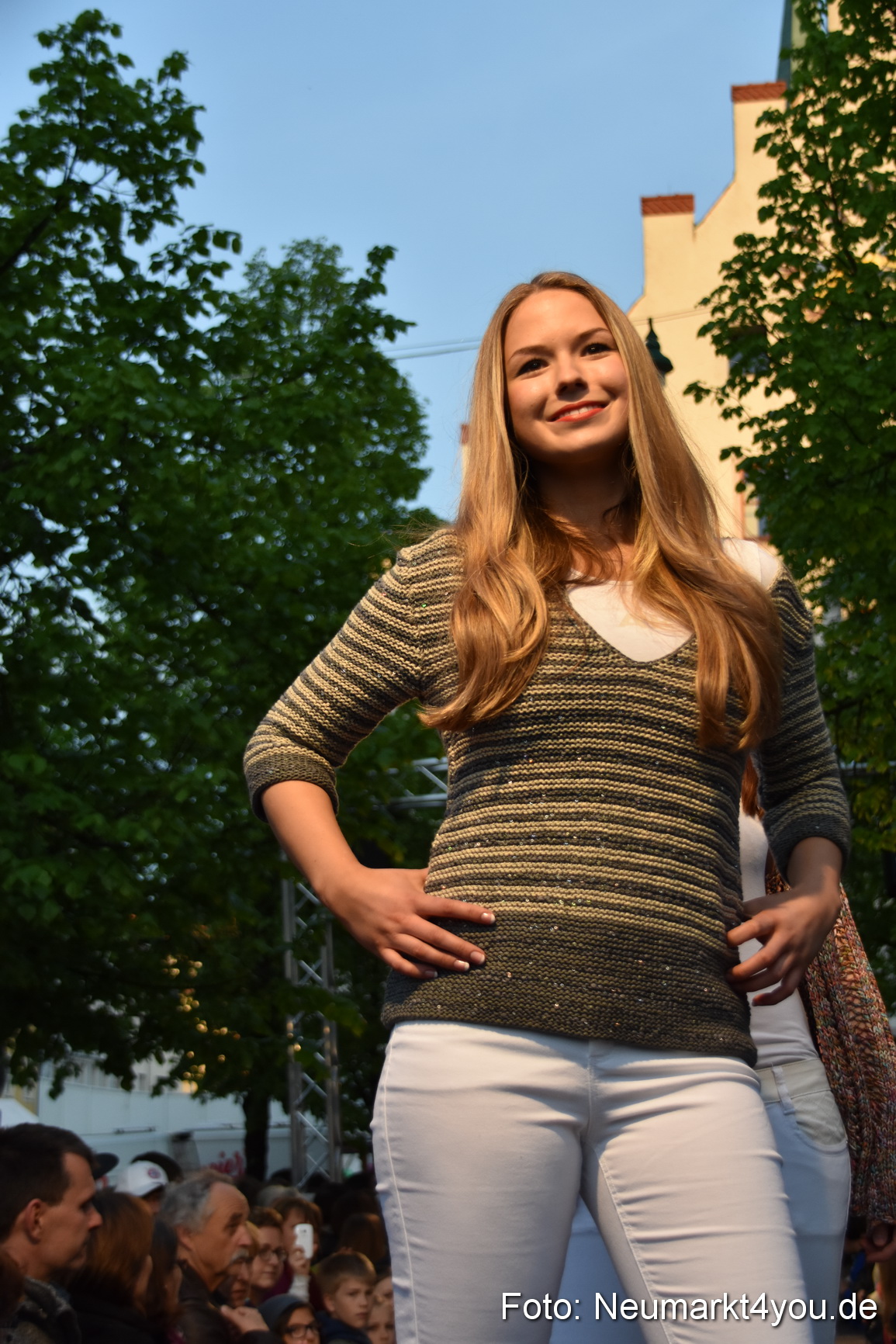 Modenschau Nacht der Sinne Neumarkt 090515 0034