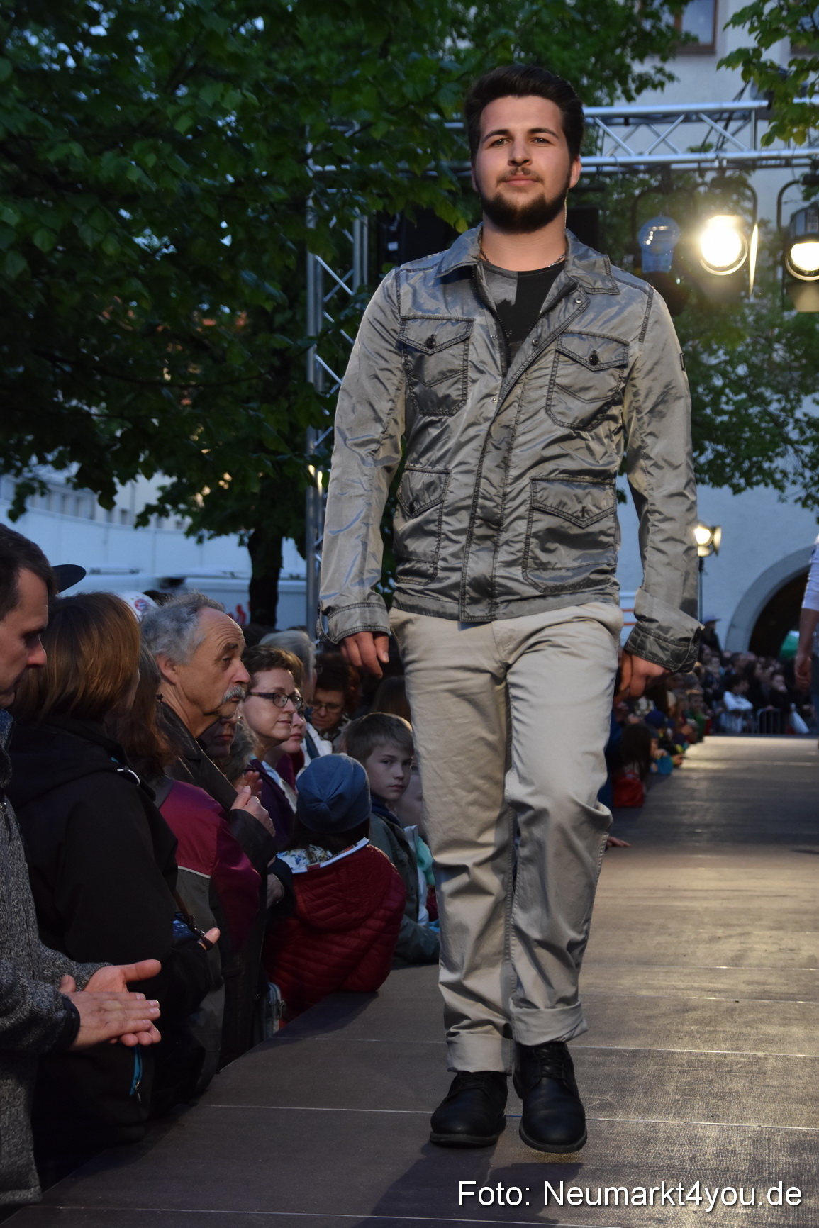 Modenschau Nacht der Sinne Neumarkt 090515 0049
