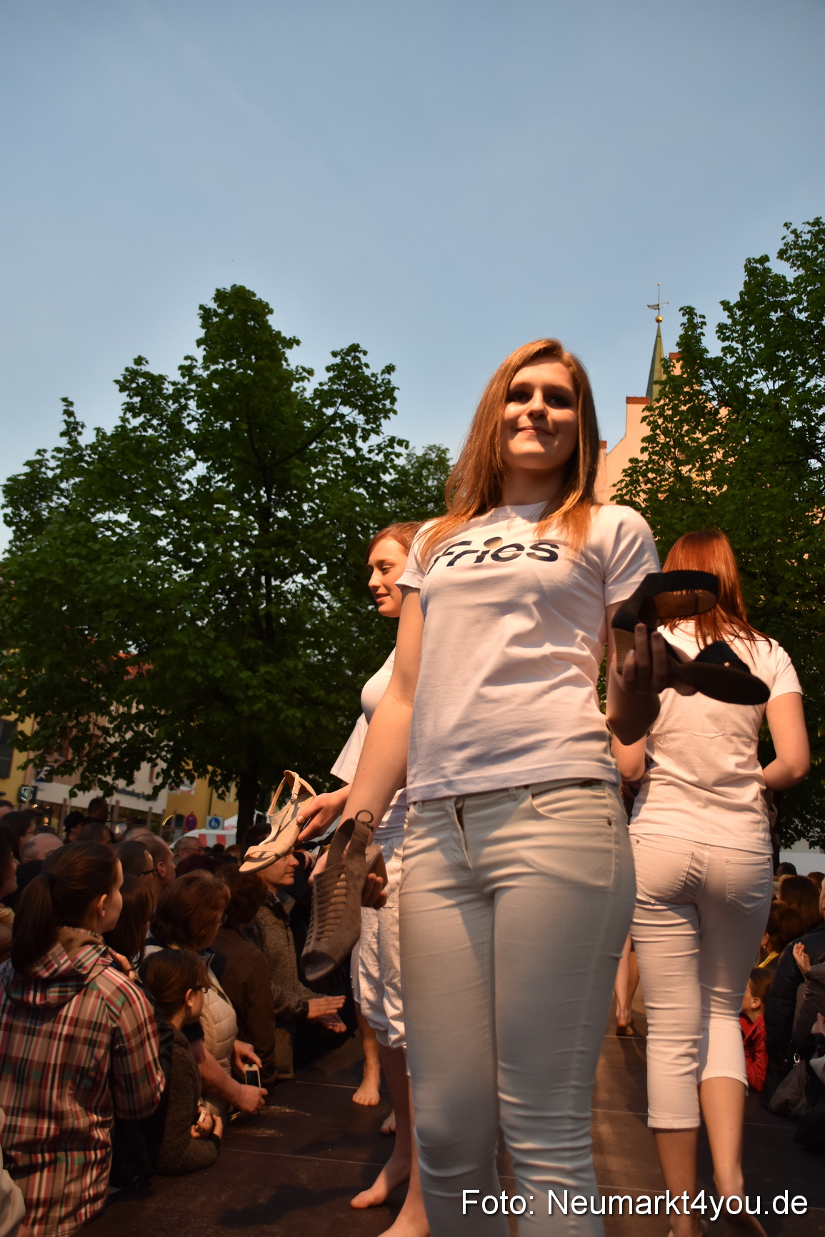 Modenschau Nacht der Sinne Neumarkt 090515 0060