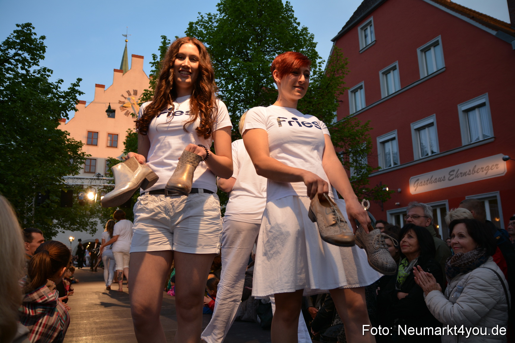 Modenschau Nacht der Sinne Neumarkt 090515 0064