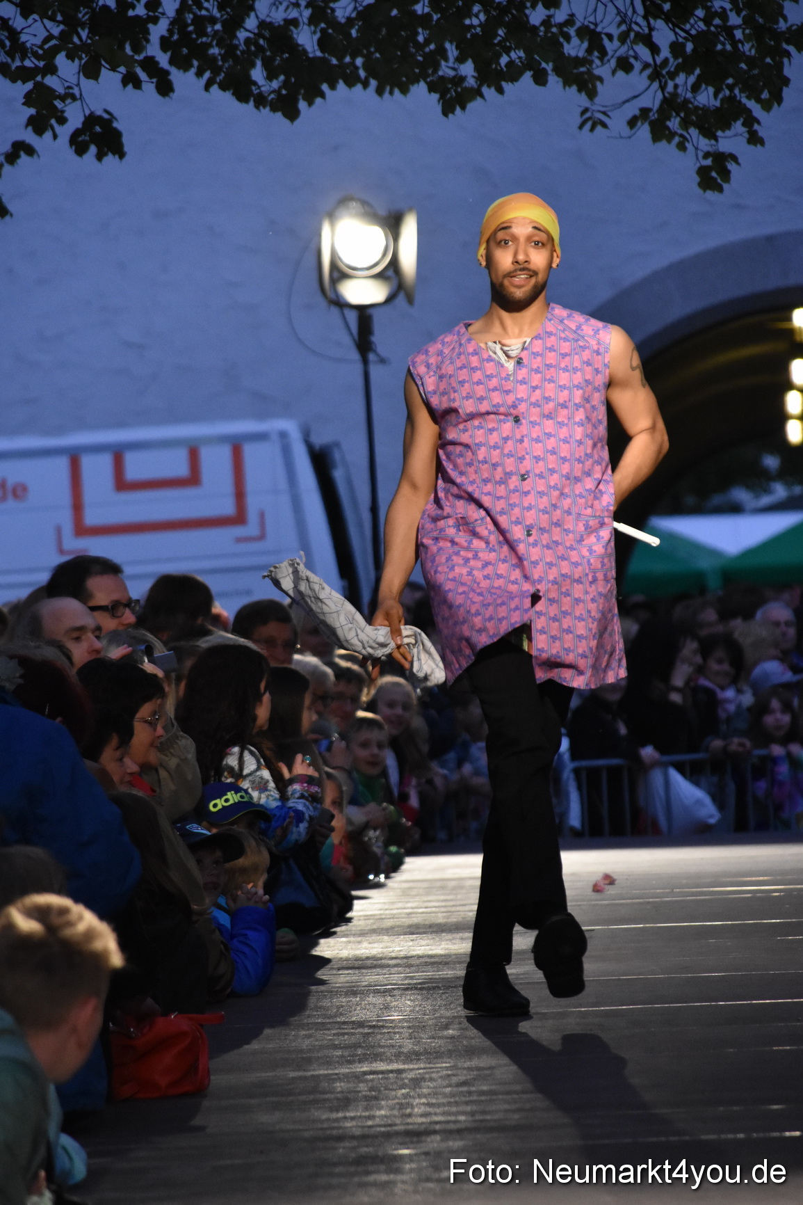 Modenschau Nacht der Sinne Neumarkt 090515 0095