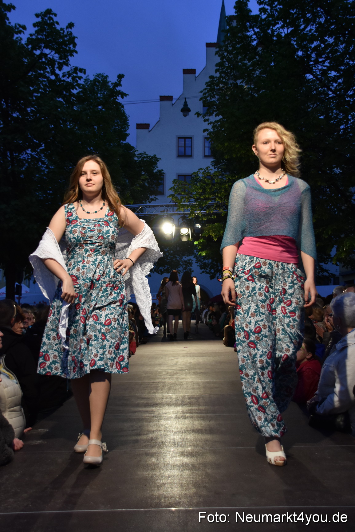 Modenschau Nacht der Sinne Neumarkt 090515 0118