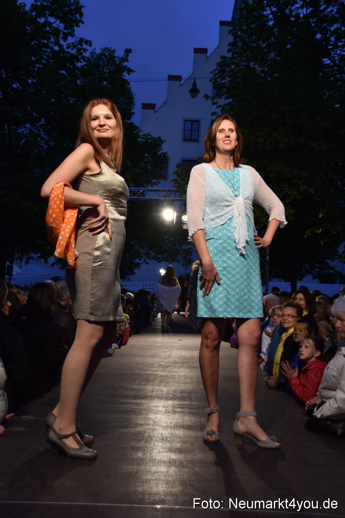 Modenschau Nacht der Sinne Neumarkt 090515 0121