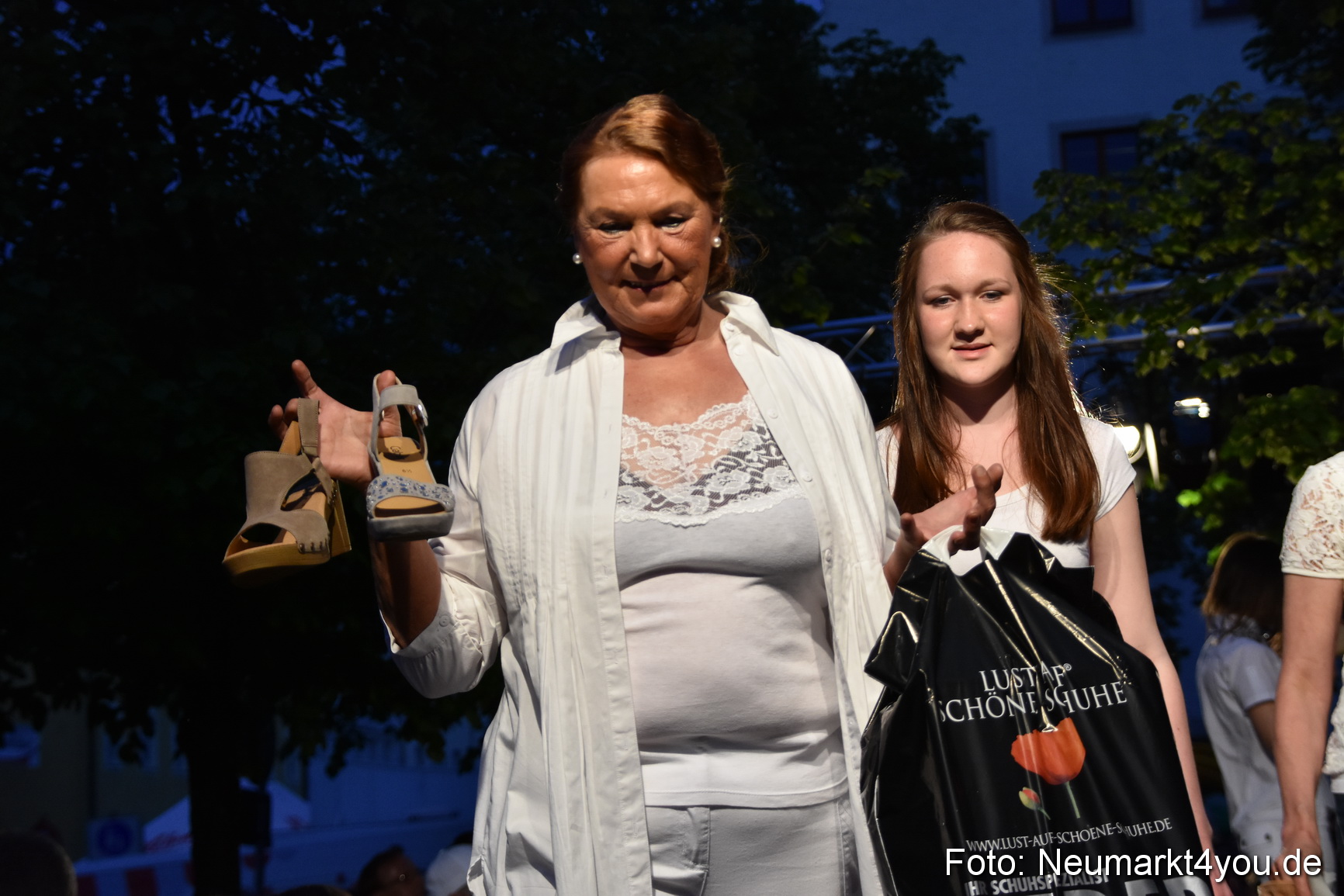 Modenschau Nacht der Sinne Neumarkt 090515 0135