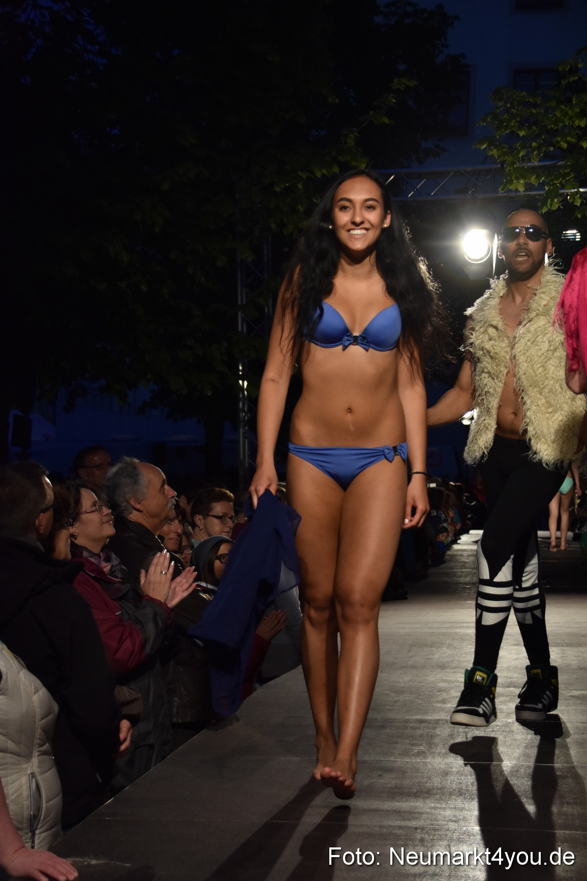 Modenschau Nacht der Sinne Neumarkt 090515 0161