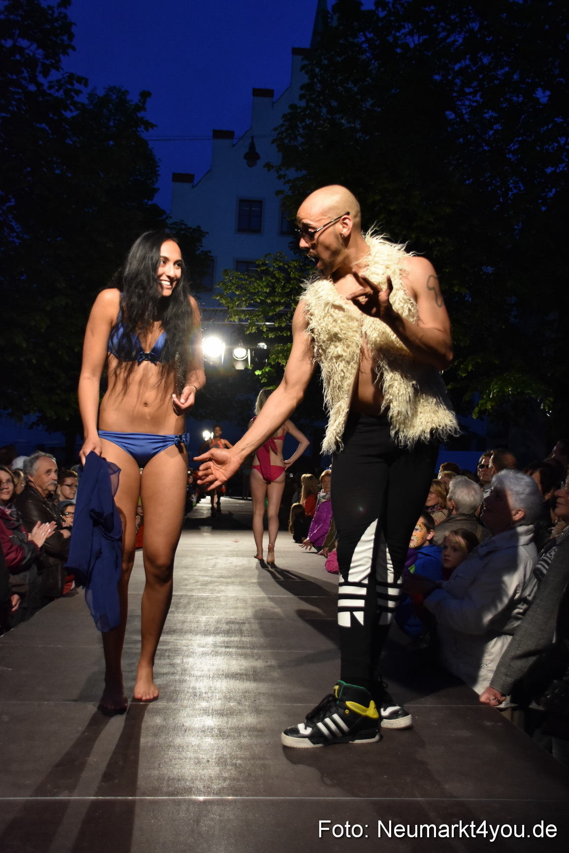 Modenschau Nacht der Sinne Neumarkt 090515 0162