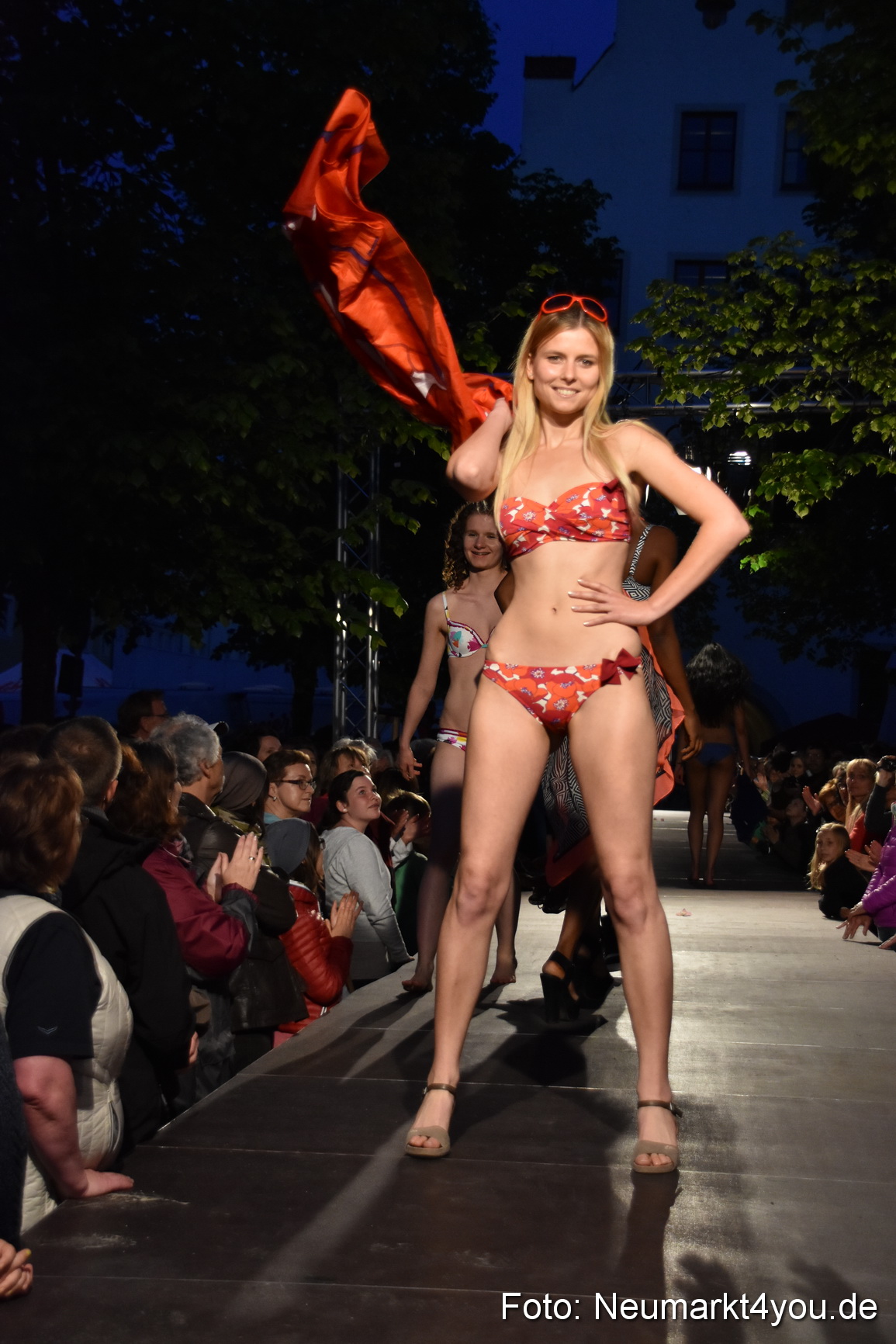 Modenschau Nacht der Sinne Neumarkt 090515 0166