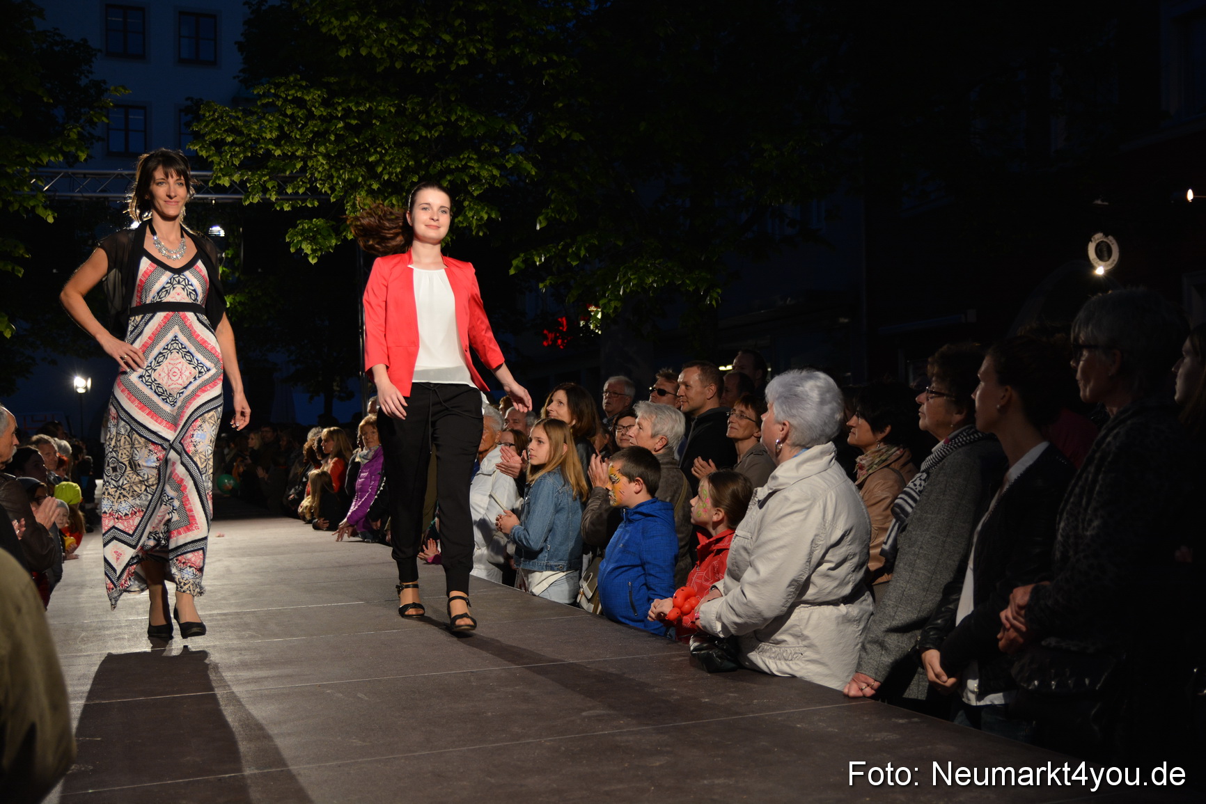 Modenschau Nacht der Sinne Neumarkt 090515 0176