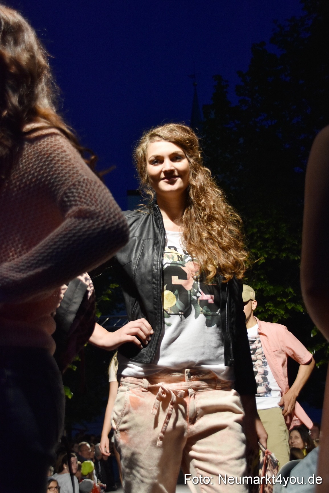 Modenschau Nacht der Sinne Neumarkt 090515 0193