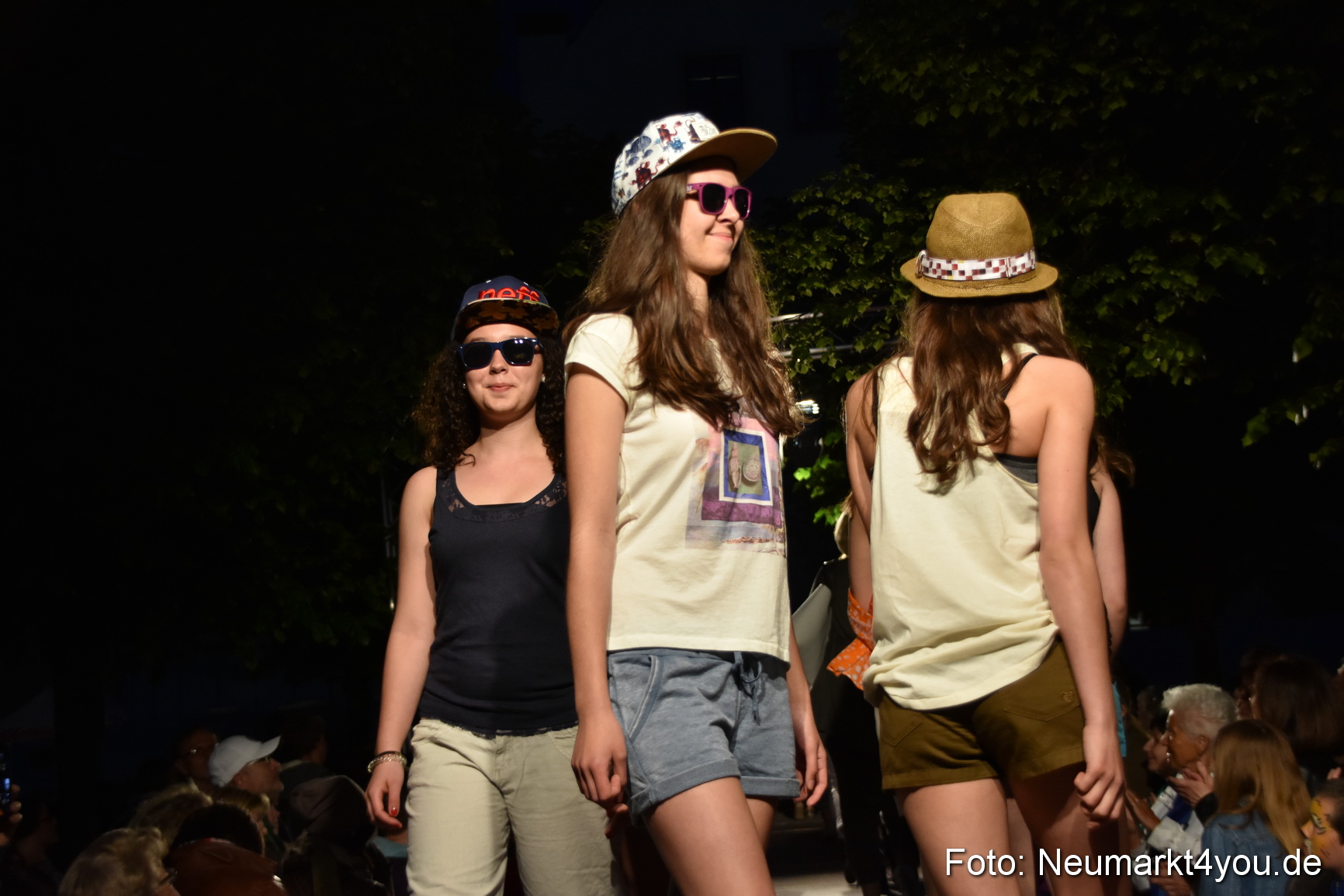 Modenschau Nacht der Sinne Neumarkt 090515 0206