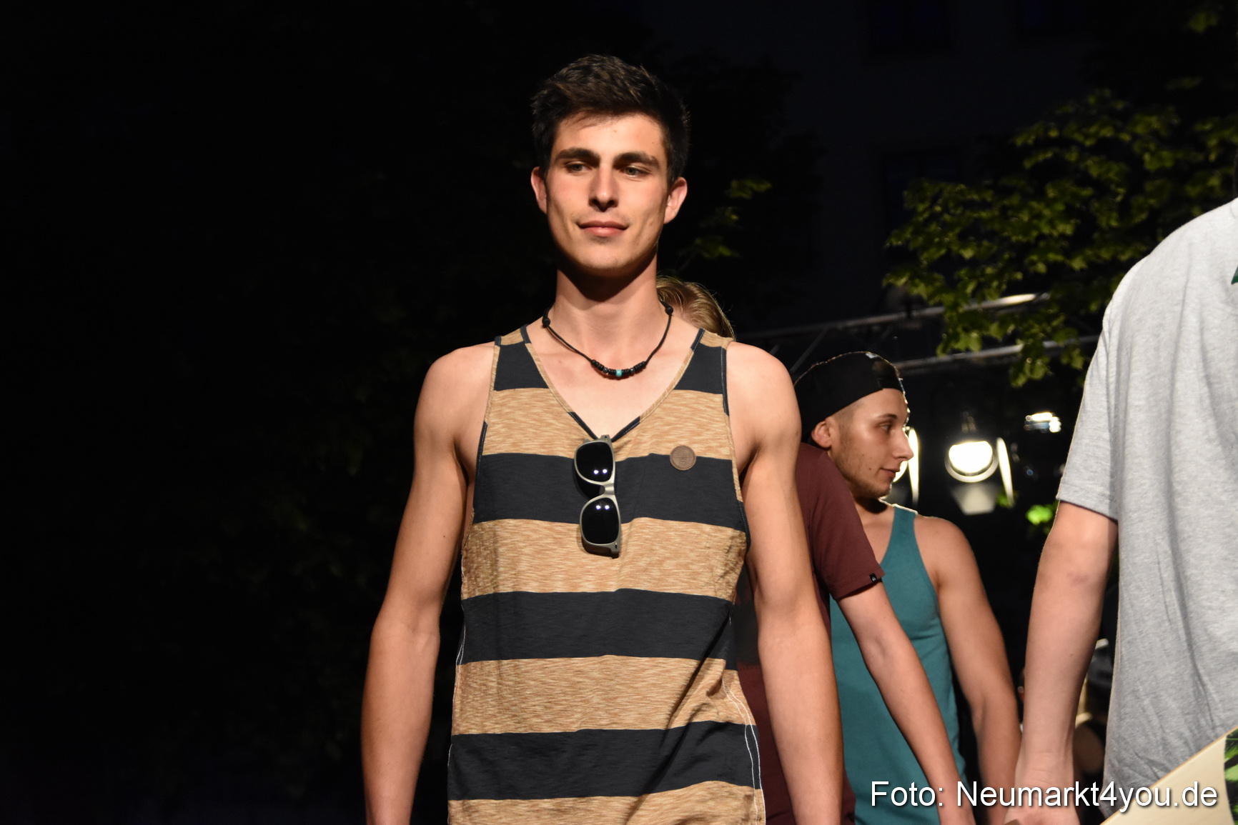 Modenschau Nacht der Sinne Neumarkt 090515 0209