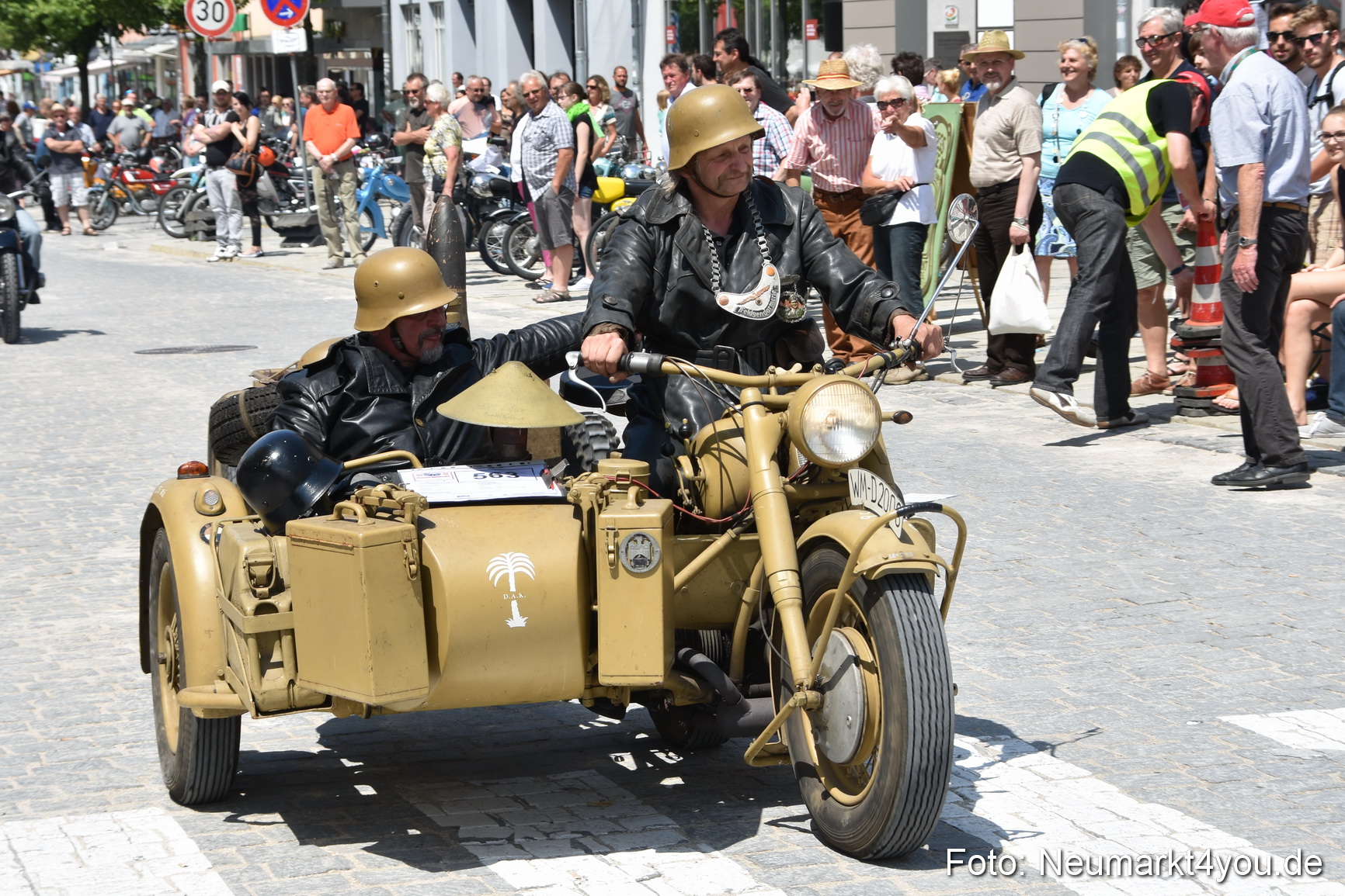 7 Oldtimertreffen Neumarkt 070615 0394