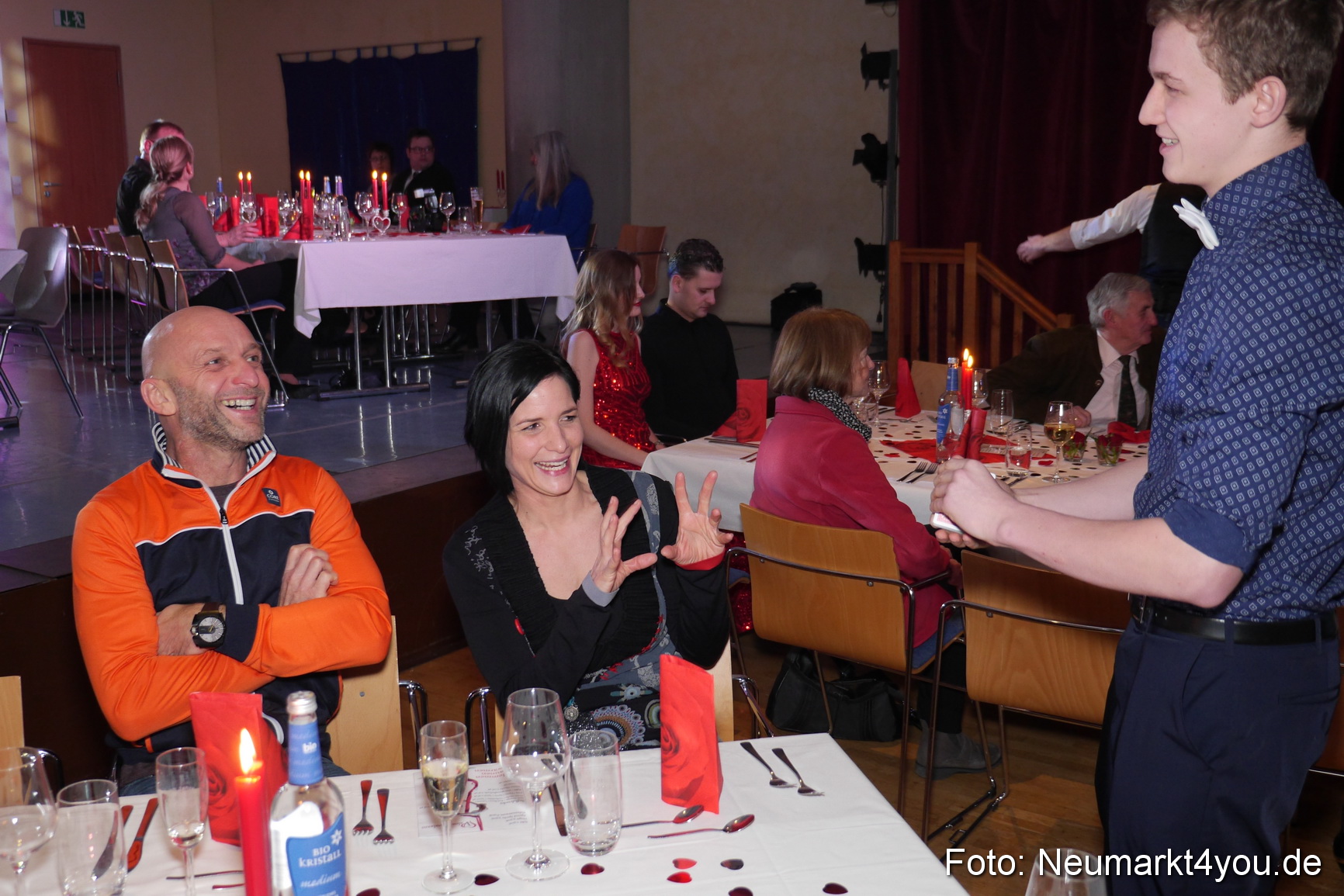 Valentinspalazzo Centrum Neumarkt 140215 0016