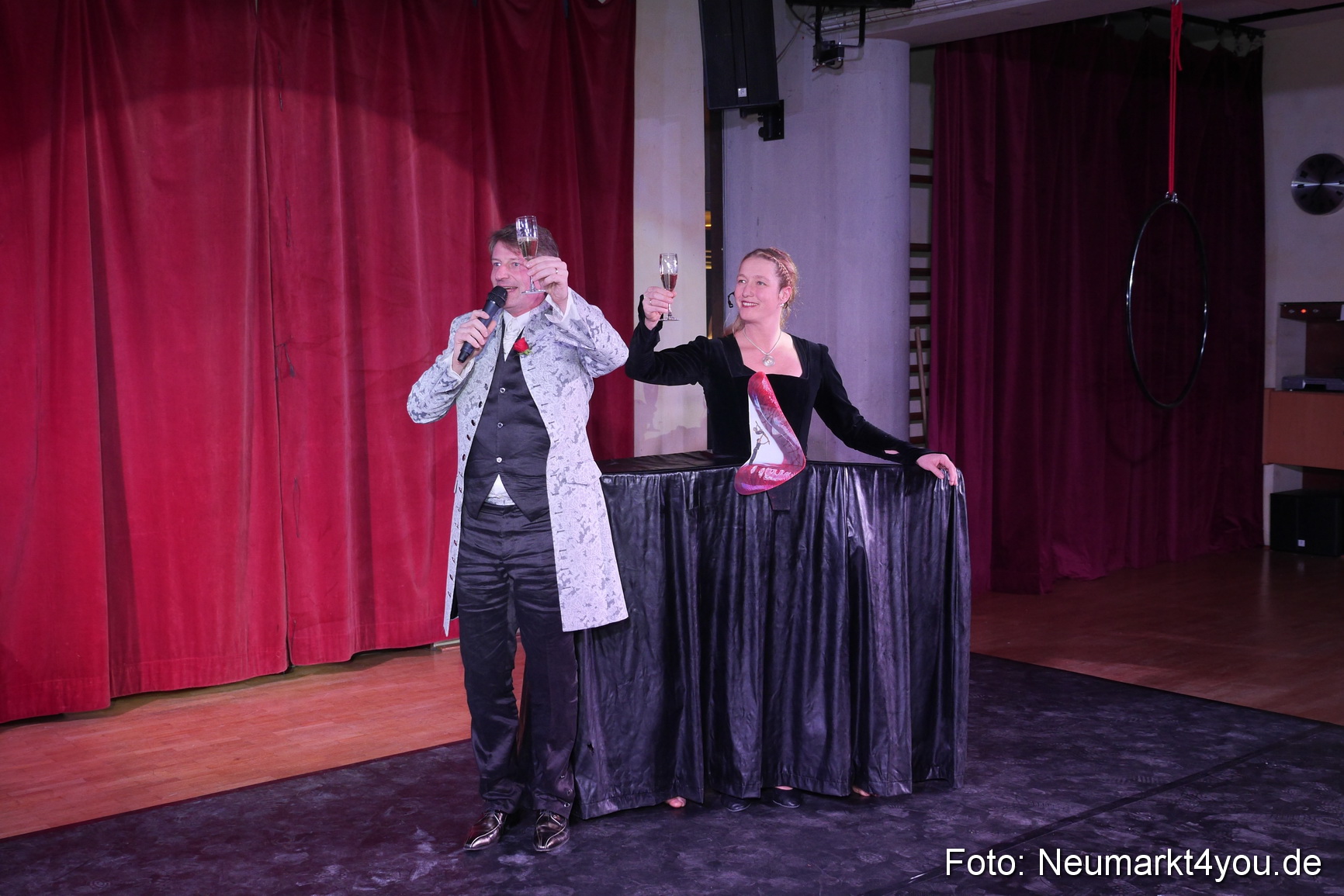 Valentinspalazzo Centrum Neumarkt 140215 0018