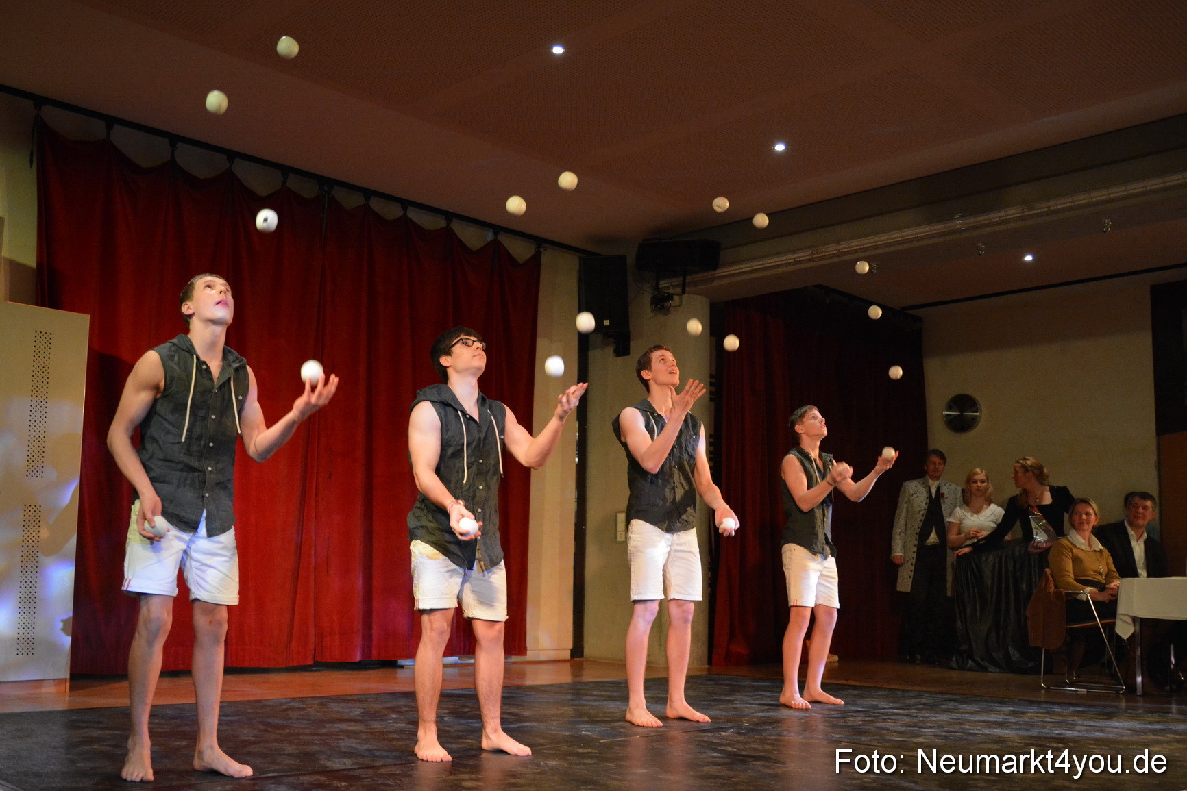 Valentinspalazzo Centrum Neumarkt 140215 0095