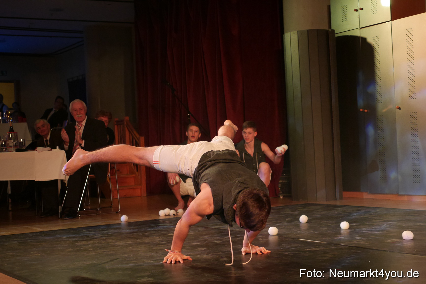 Valentinspalazzo Centrum Neumarkt 140215 0101