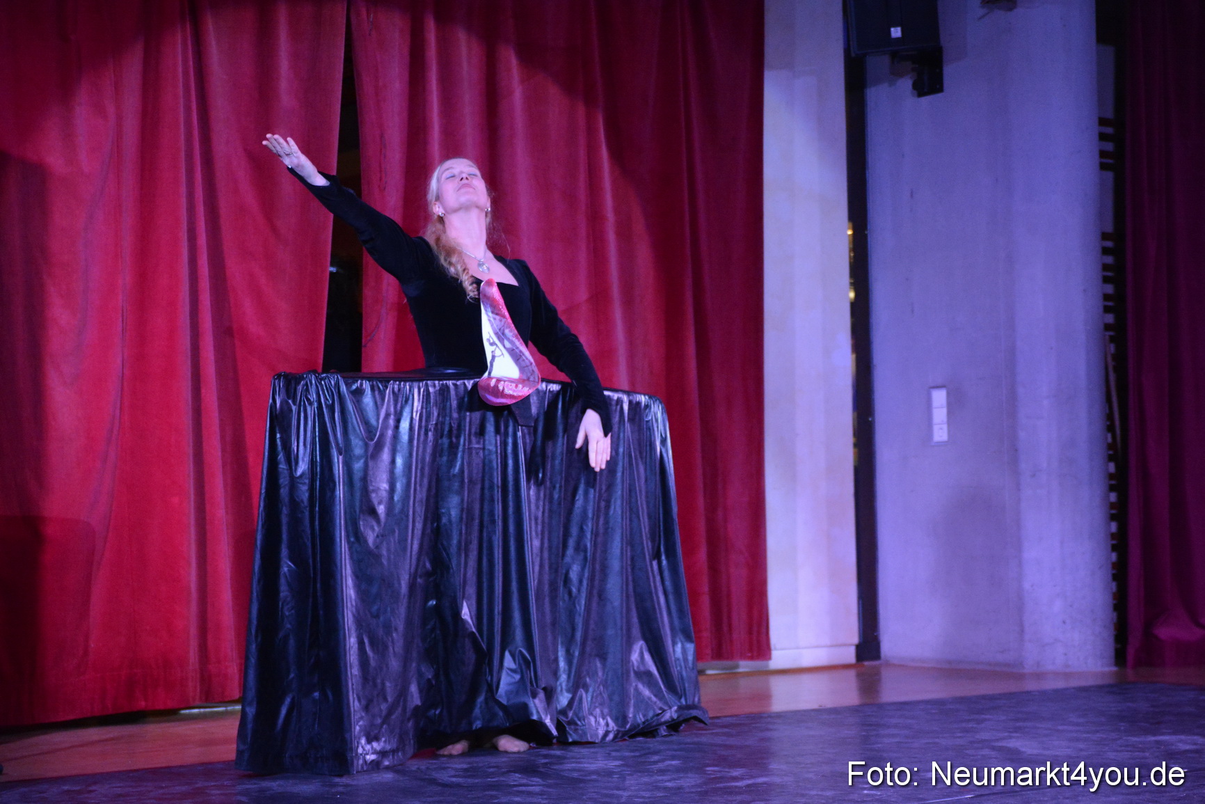 Valentinspalazzo Centrum Neumarkt 140215 0148