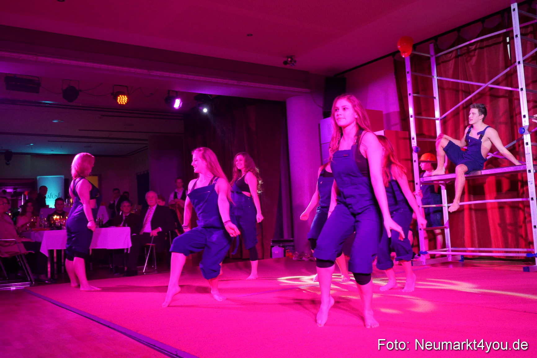 Valentinspalazzo Centrum Neumarkt 140215 0167