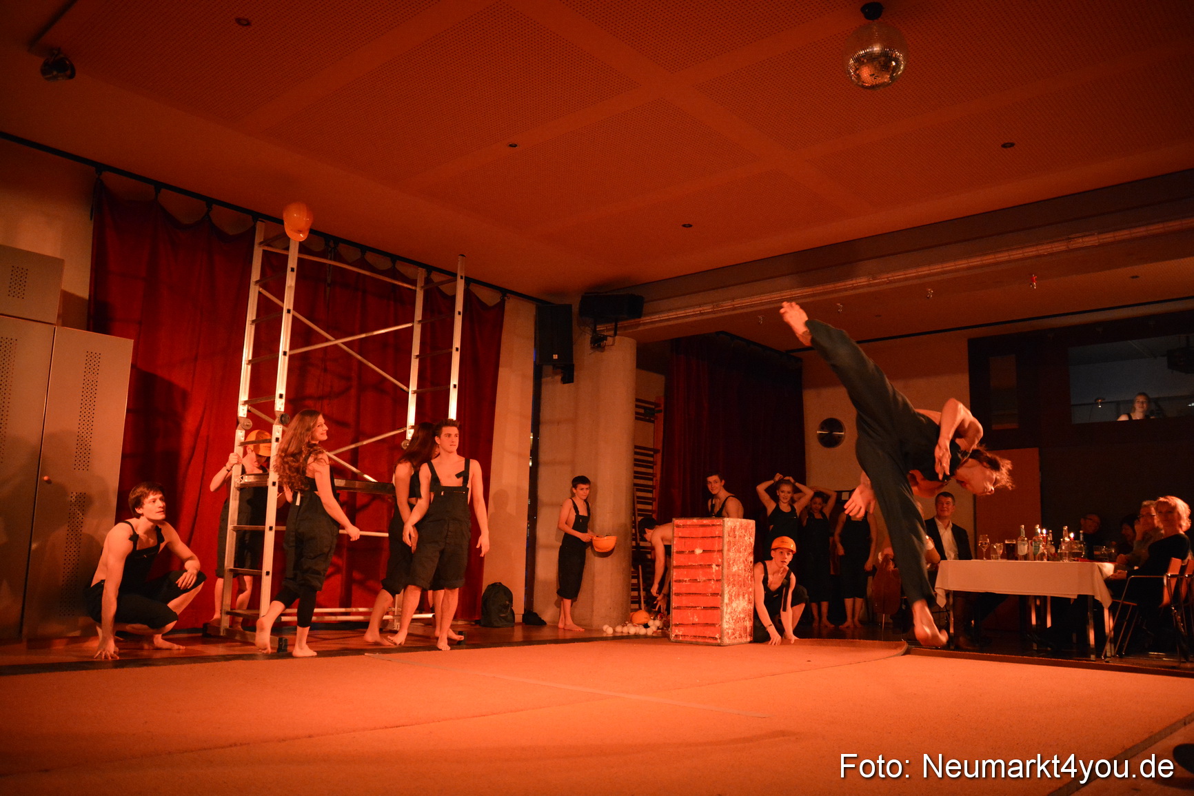 Valentinspalazzo Centrum Neumarkt 140215 0170