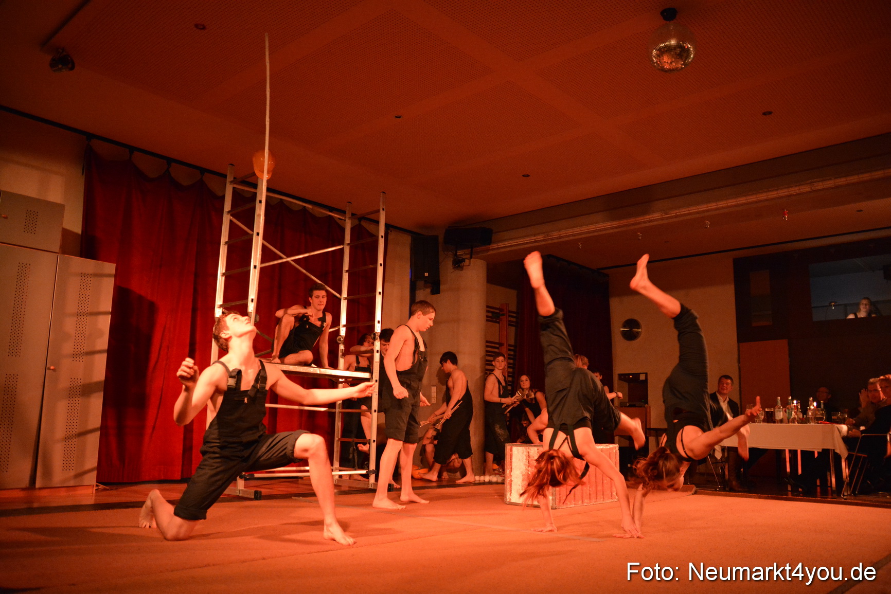 Valentinspalazzo Centrum Neumarkt 140215 0174