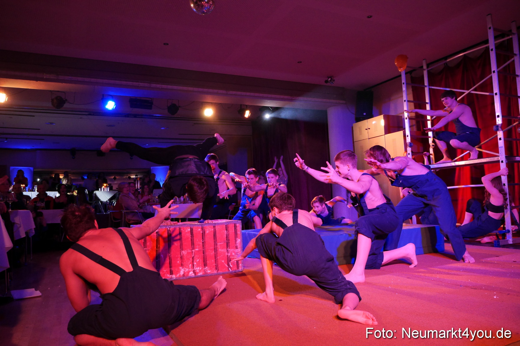 Valentinspalazzo Centrum Neumarkt 140215 0198