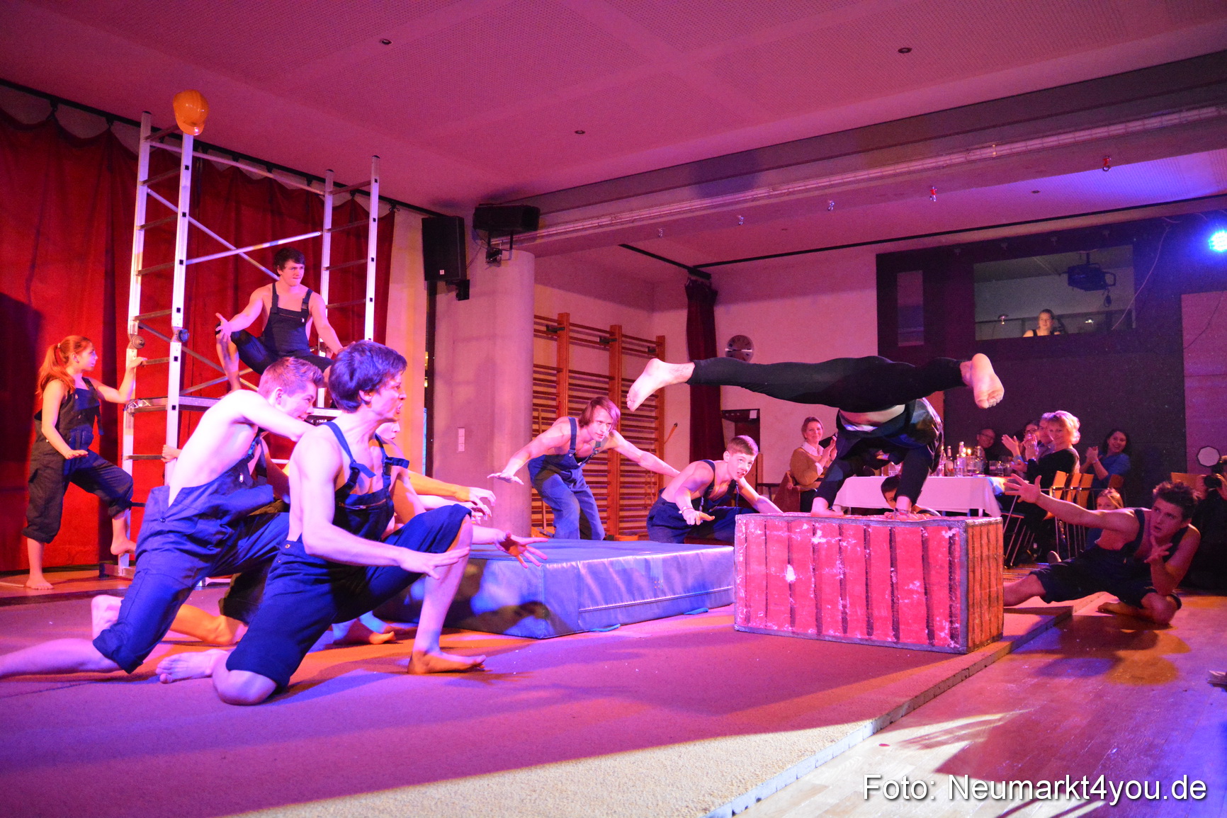 Valentinspalazzo Centrum Neumarkt 140215 0200