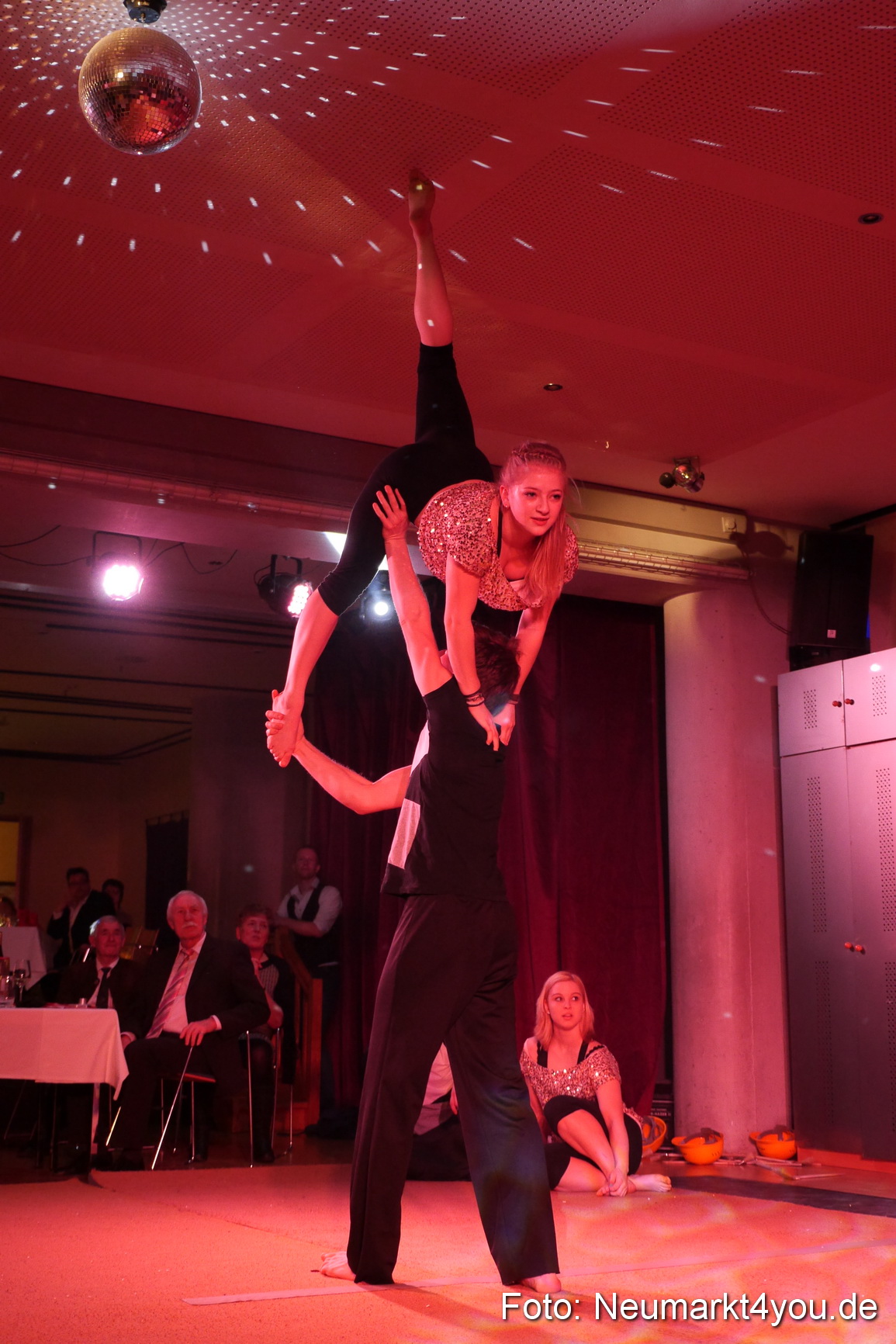 Valentinspalazzo Centrum Neumarkt 140215 0203