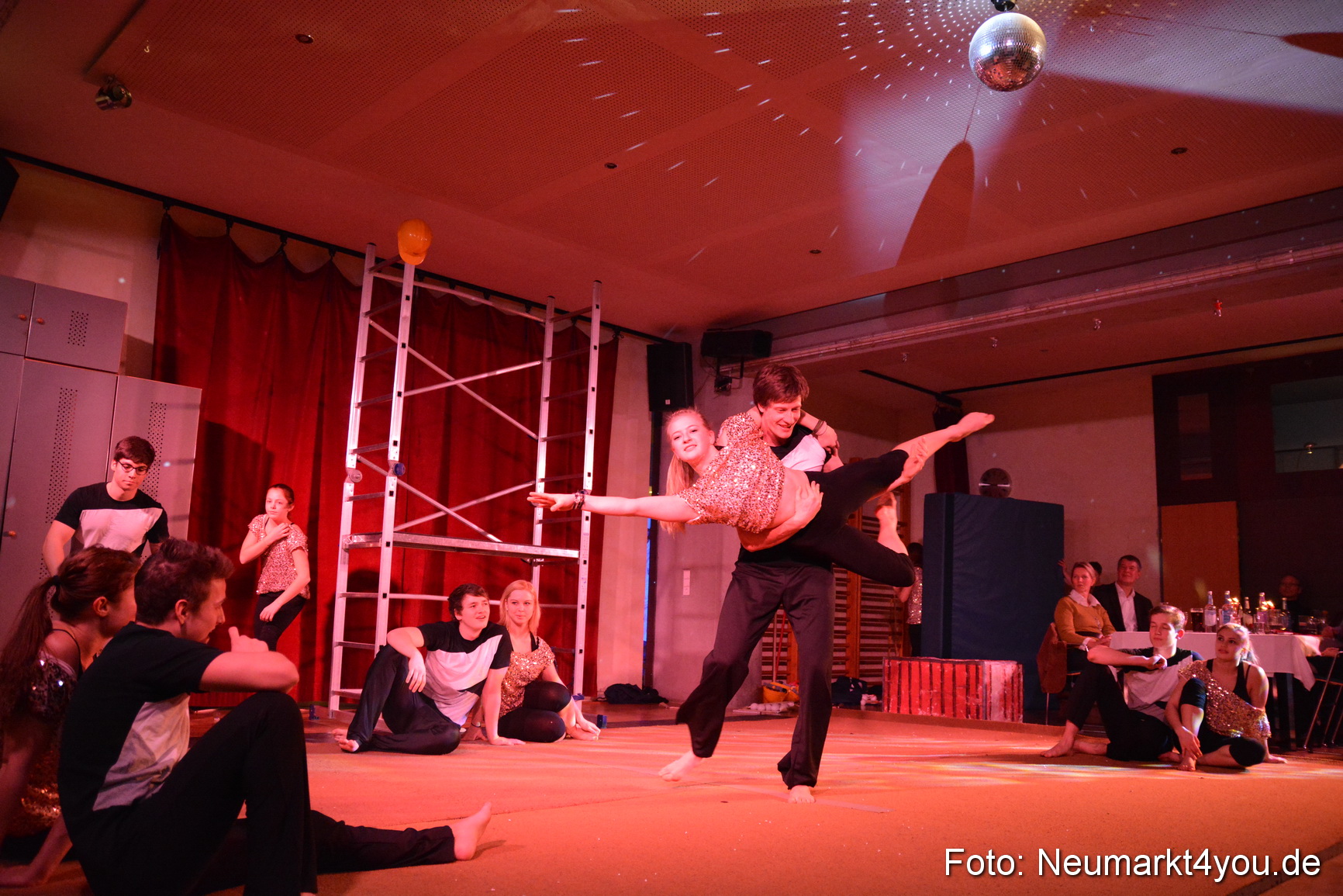 Valentinspalazzo Centrum Neumarkt 140215 0204