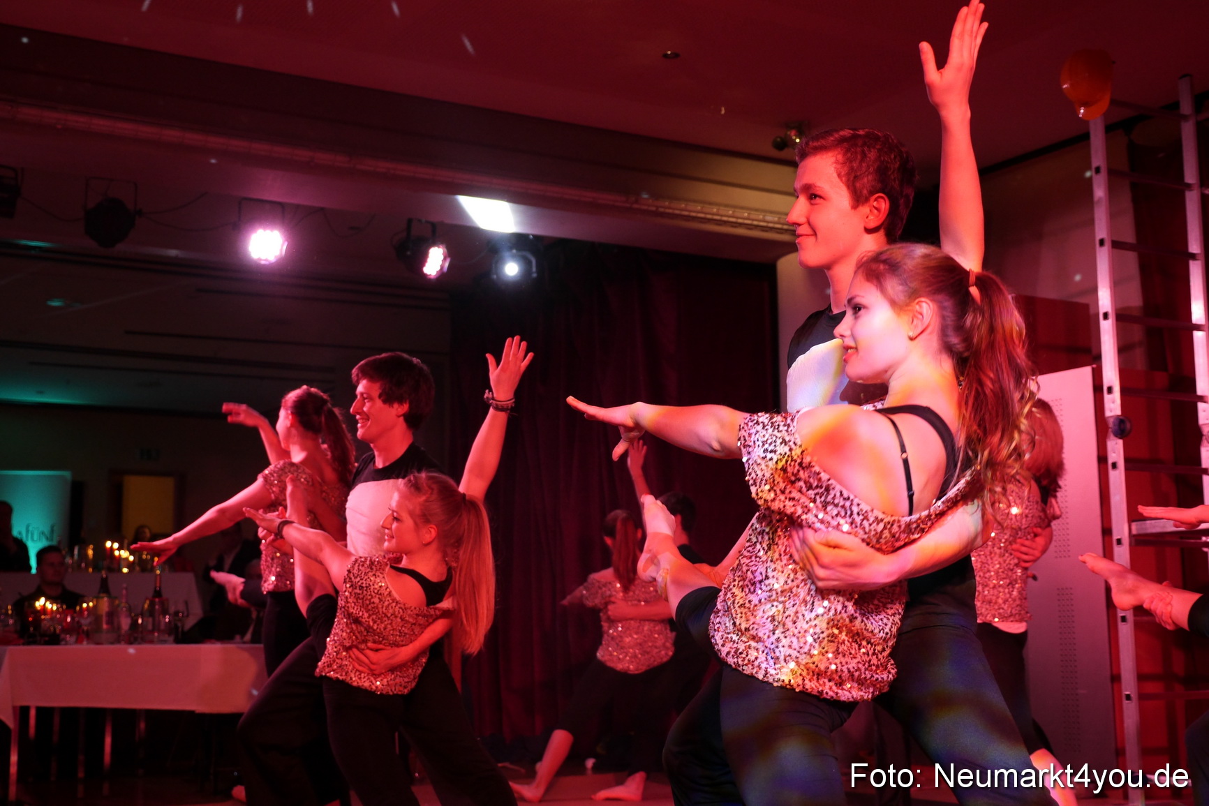 Valentinspalazzo Centrum Neumarkt 140215 0207