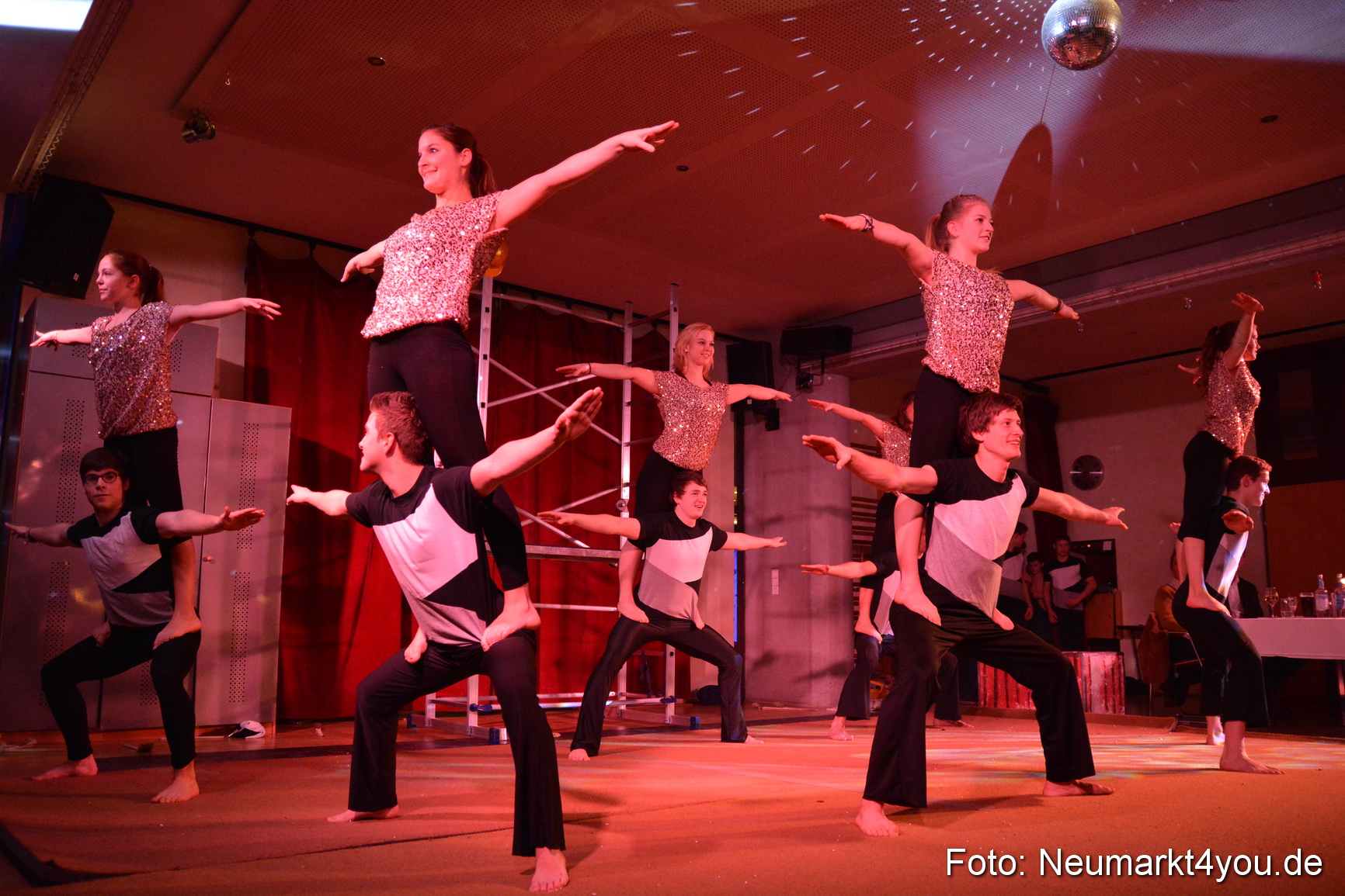 Valentinspalazzo Centrum Neumarkt 140215 0211