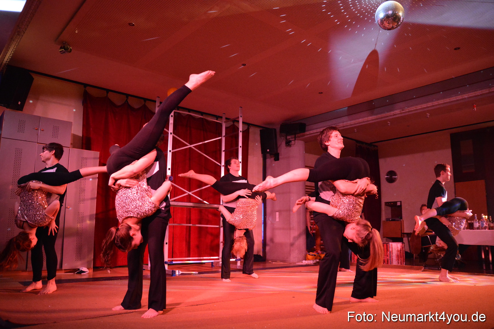 Valentinspalazzo Centrum Neumarkt 140215 0212