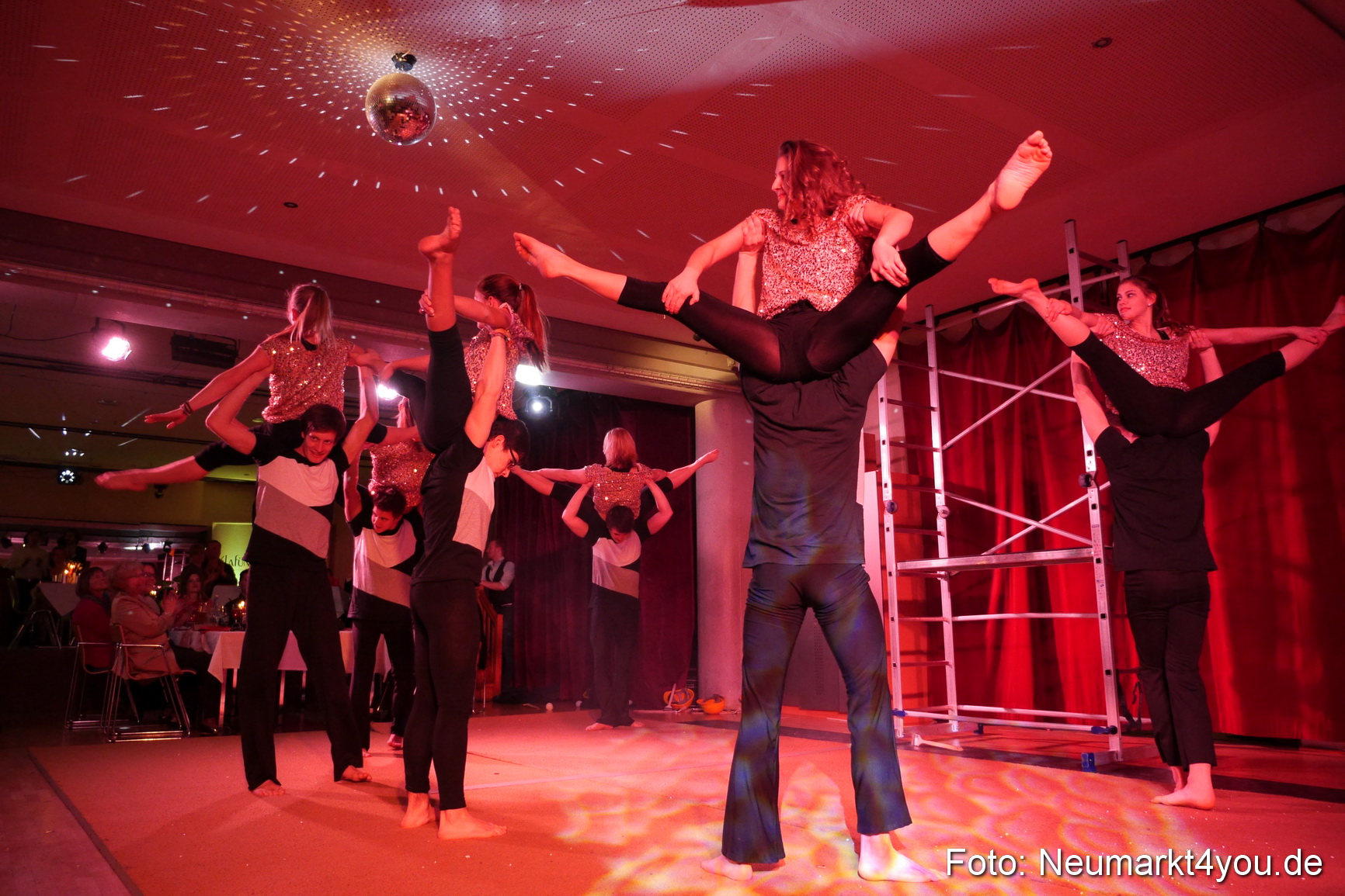 Valentinspalazzo Centrum Neumarkt 140215 0221