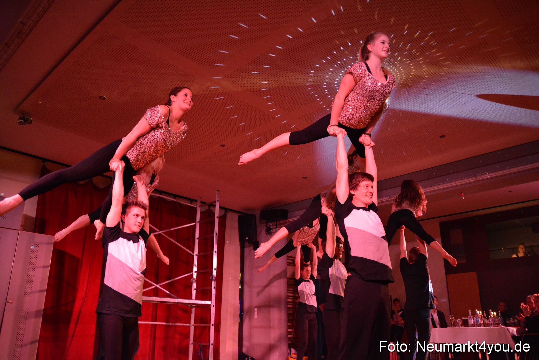 Valentinspalazzo Centrum Neumarkt 140215 0224