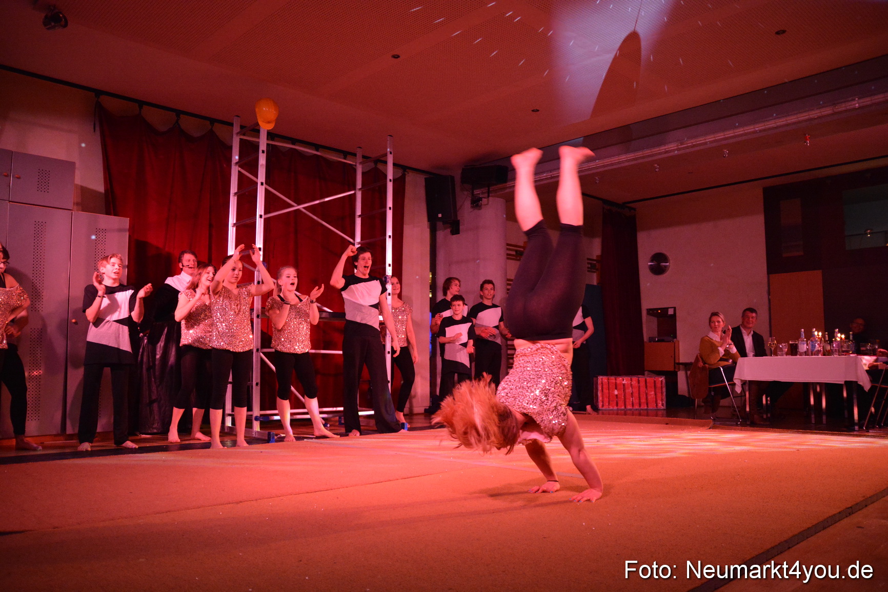 Valentinspalazzo Centrum Neumarkt 140215 0233