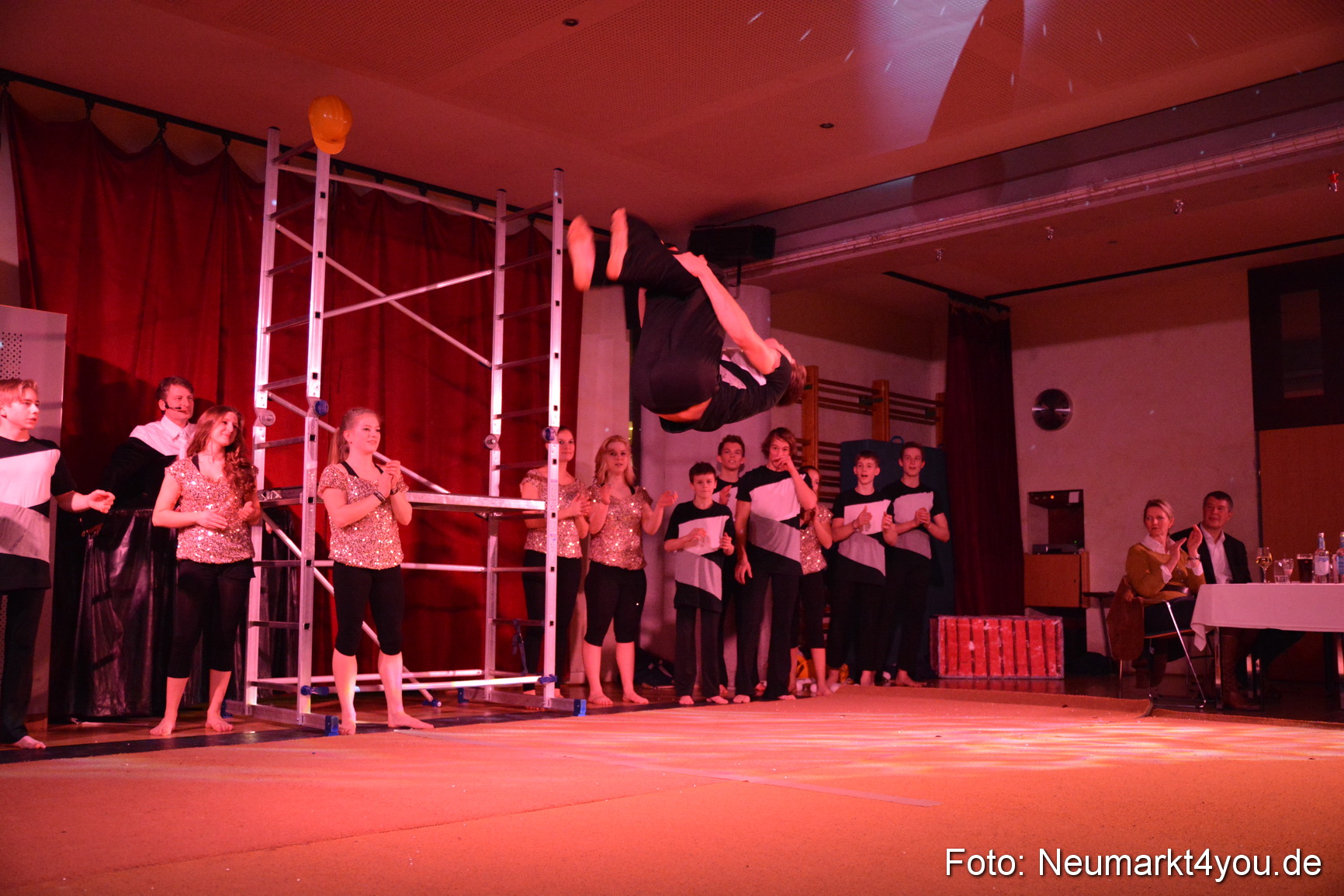 Valentinspalazzo Centrum Neumarkt 140215 0234