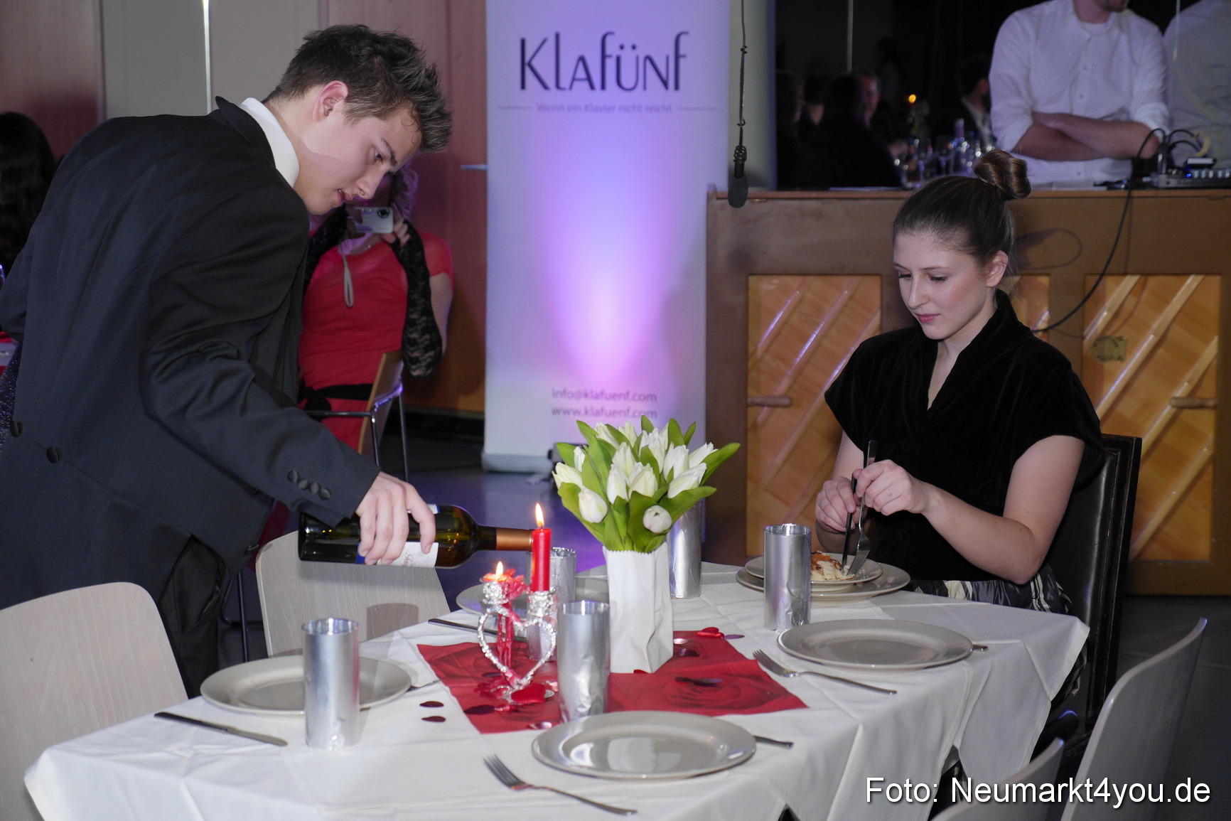 Valentinspalazzo Centrum Neumarkt 140215 0241